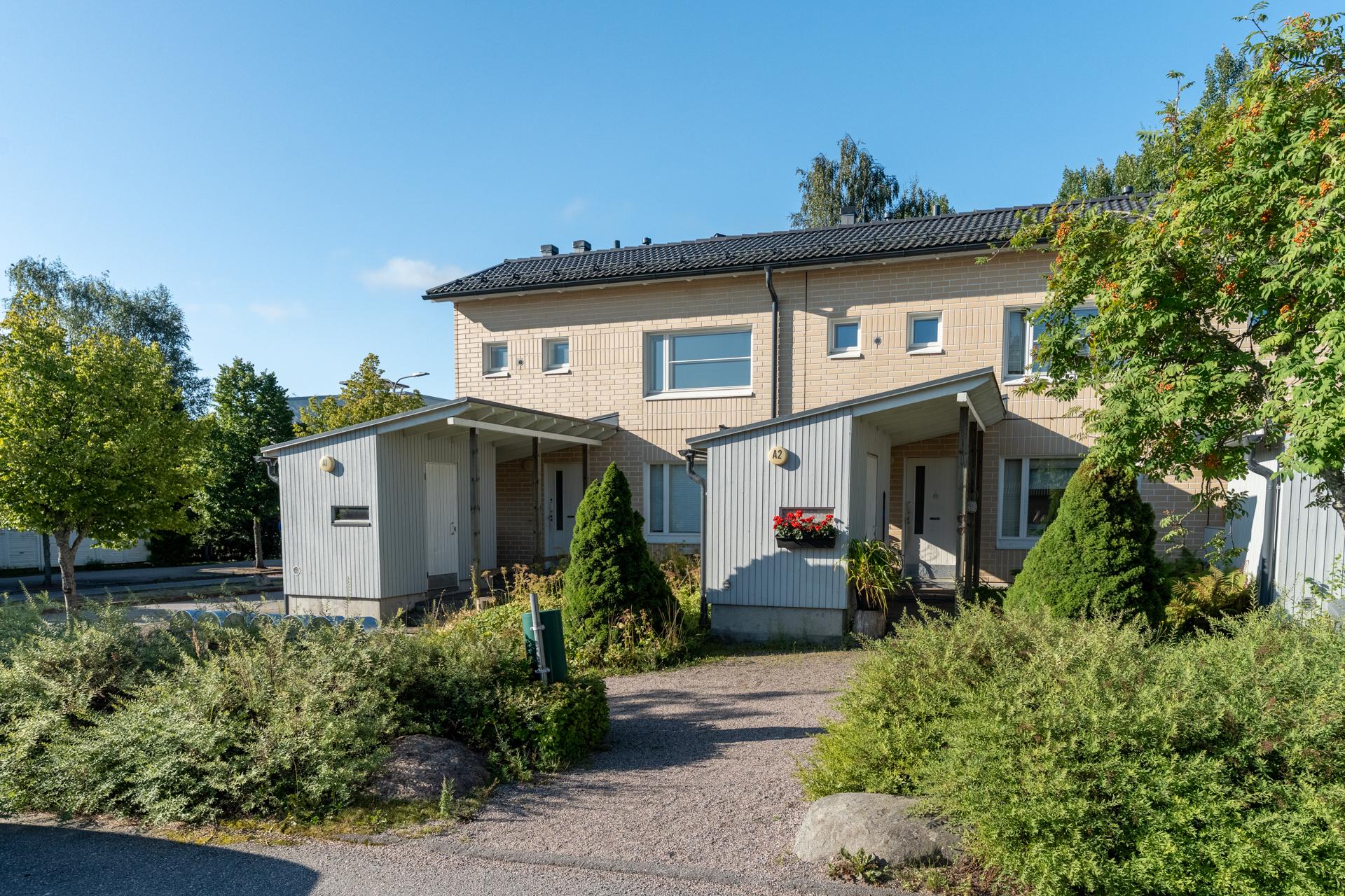 Nurmilinnuntie 1, Rastaala, Espoo