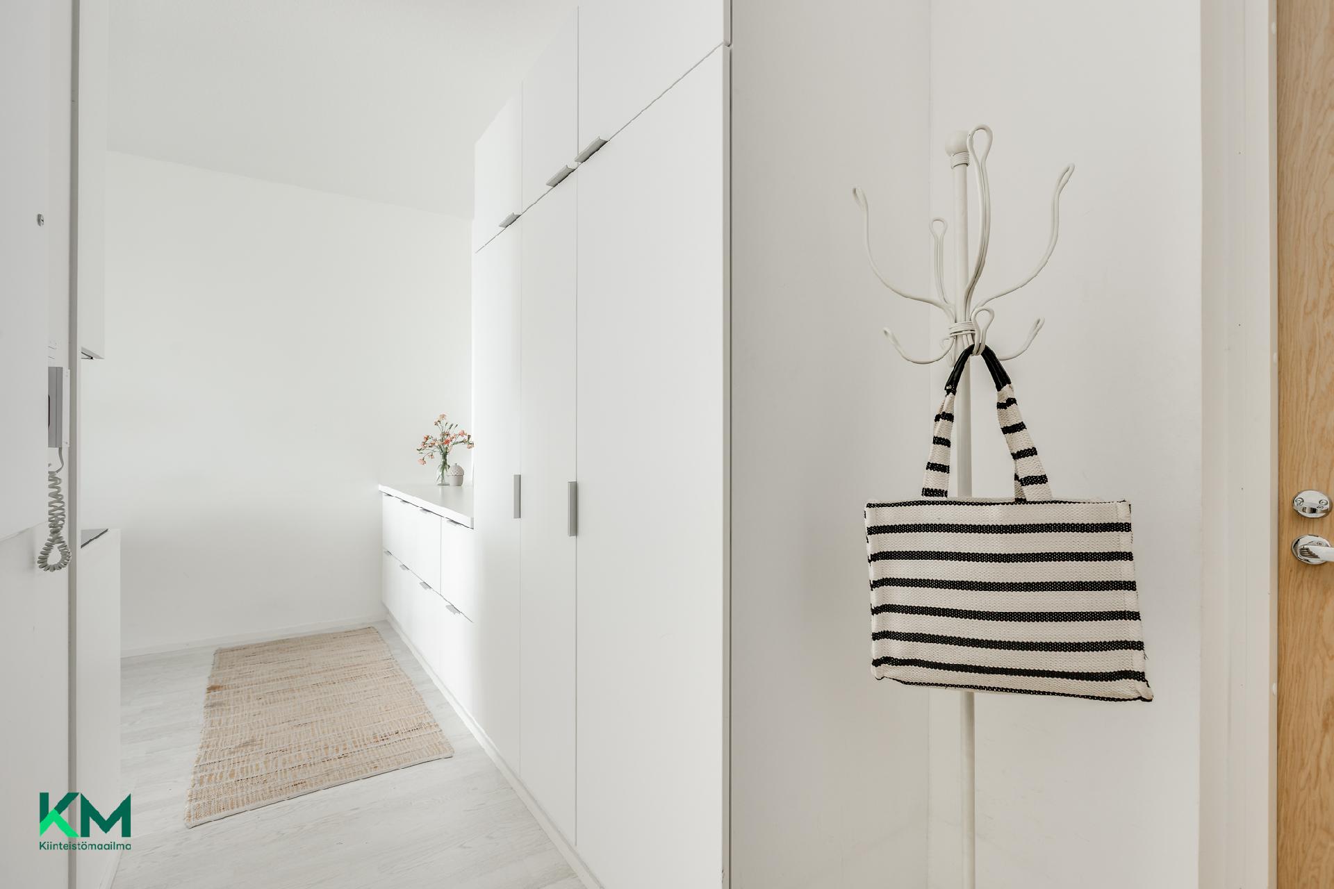 Albertinkatu 9, Keskusta, Oulu