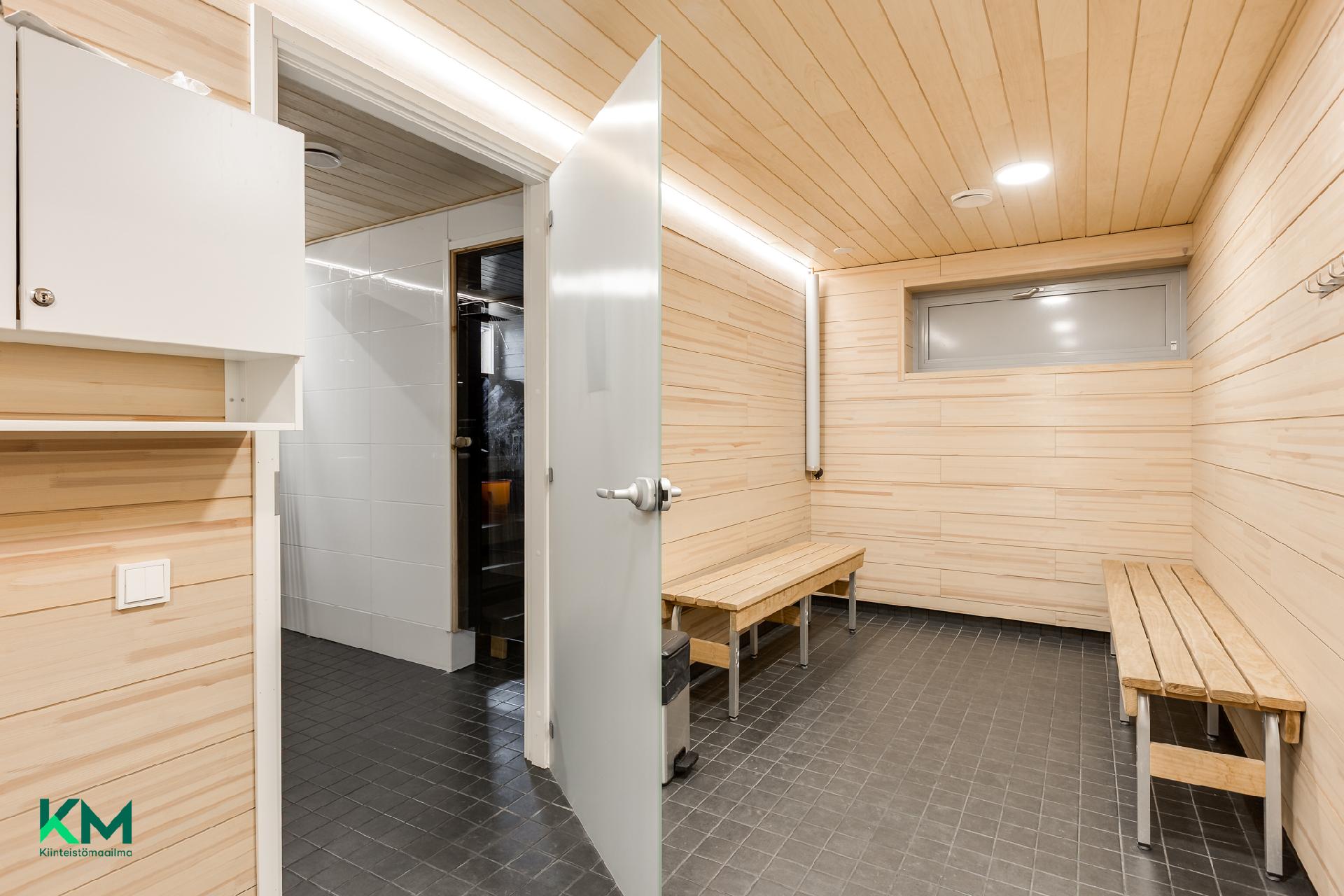 Albertinkatu 9, Keskusta, Oulu