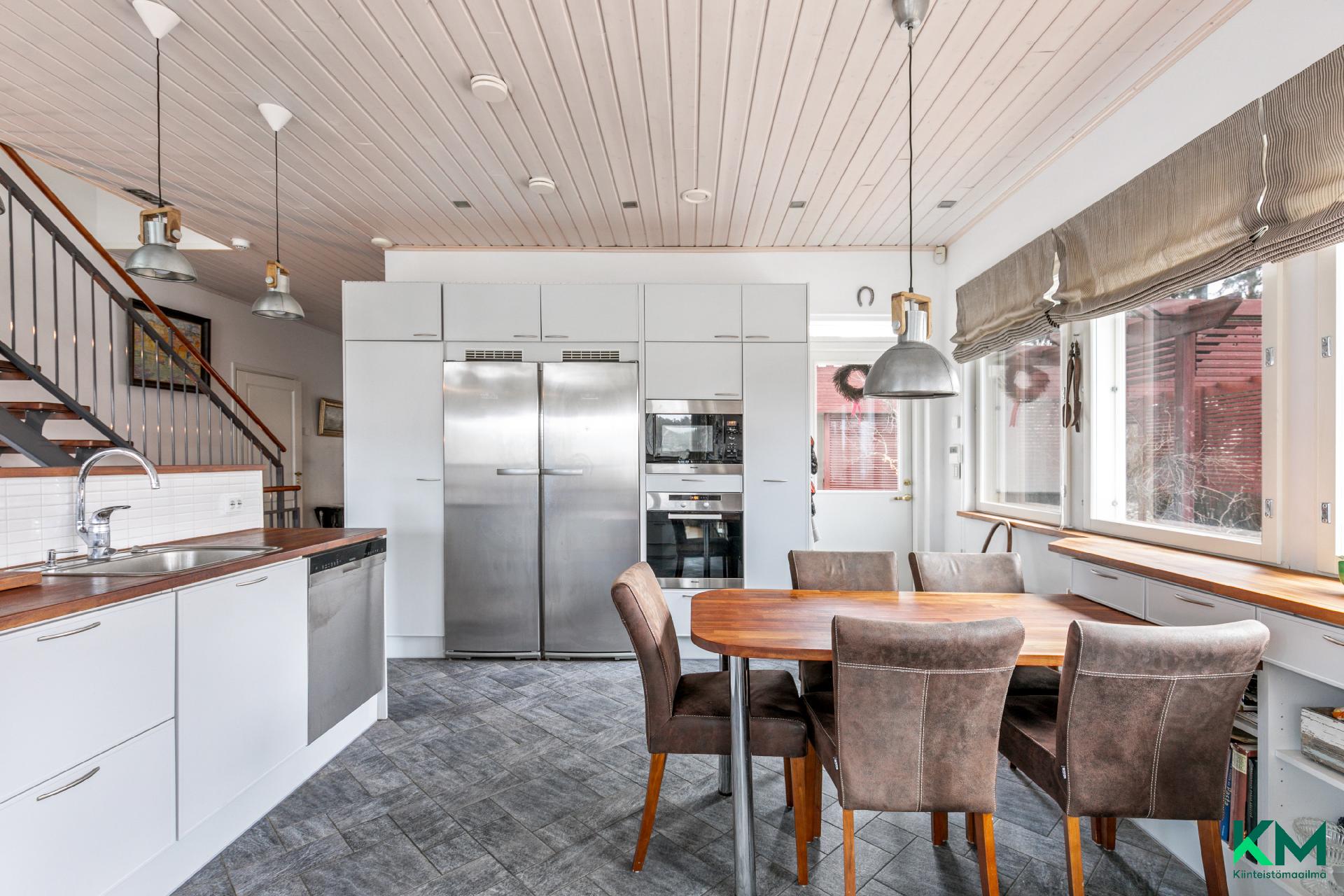 Matosaarentie 19, Jollas, Helsinki