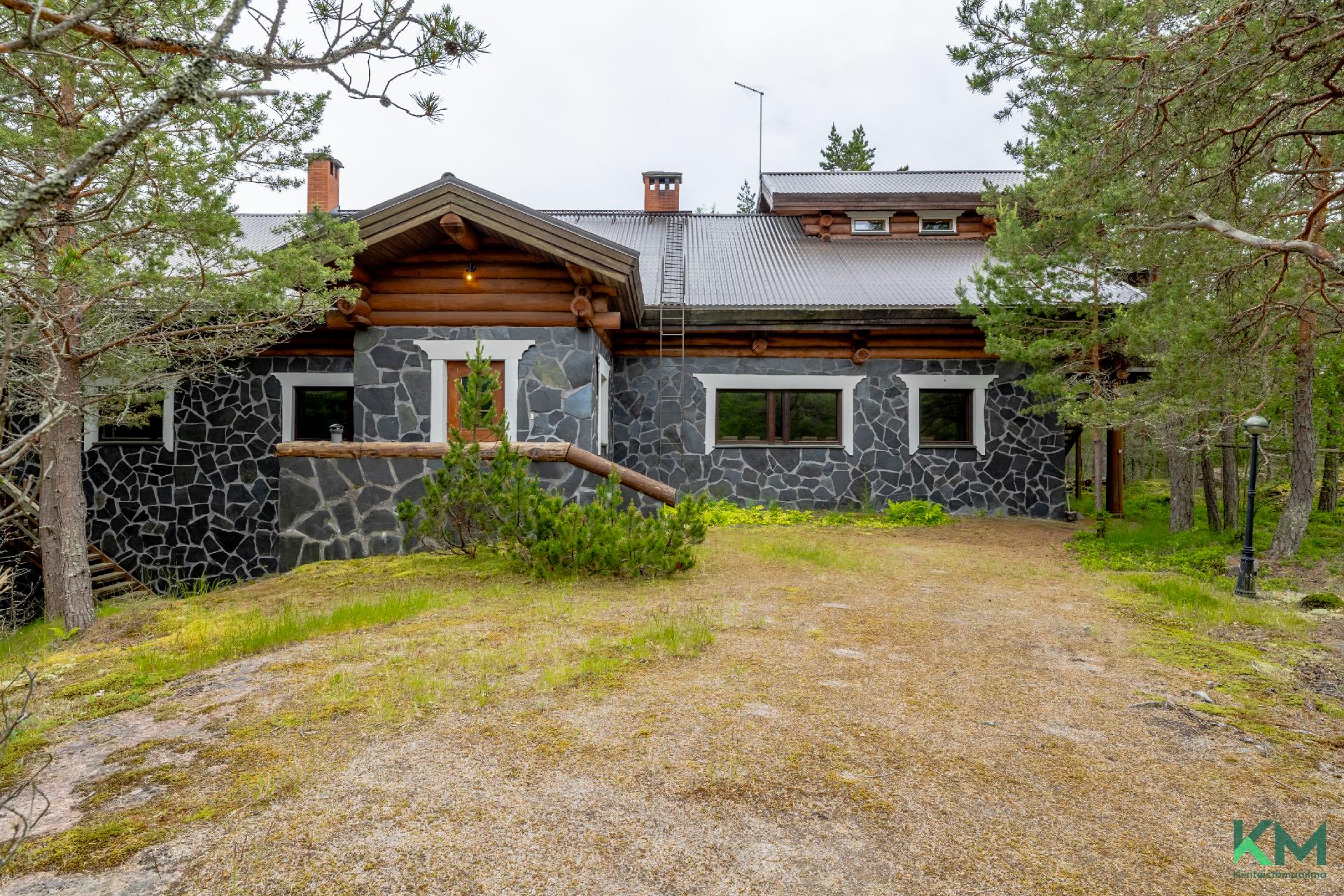 pääsisäänkäynti