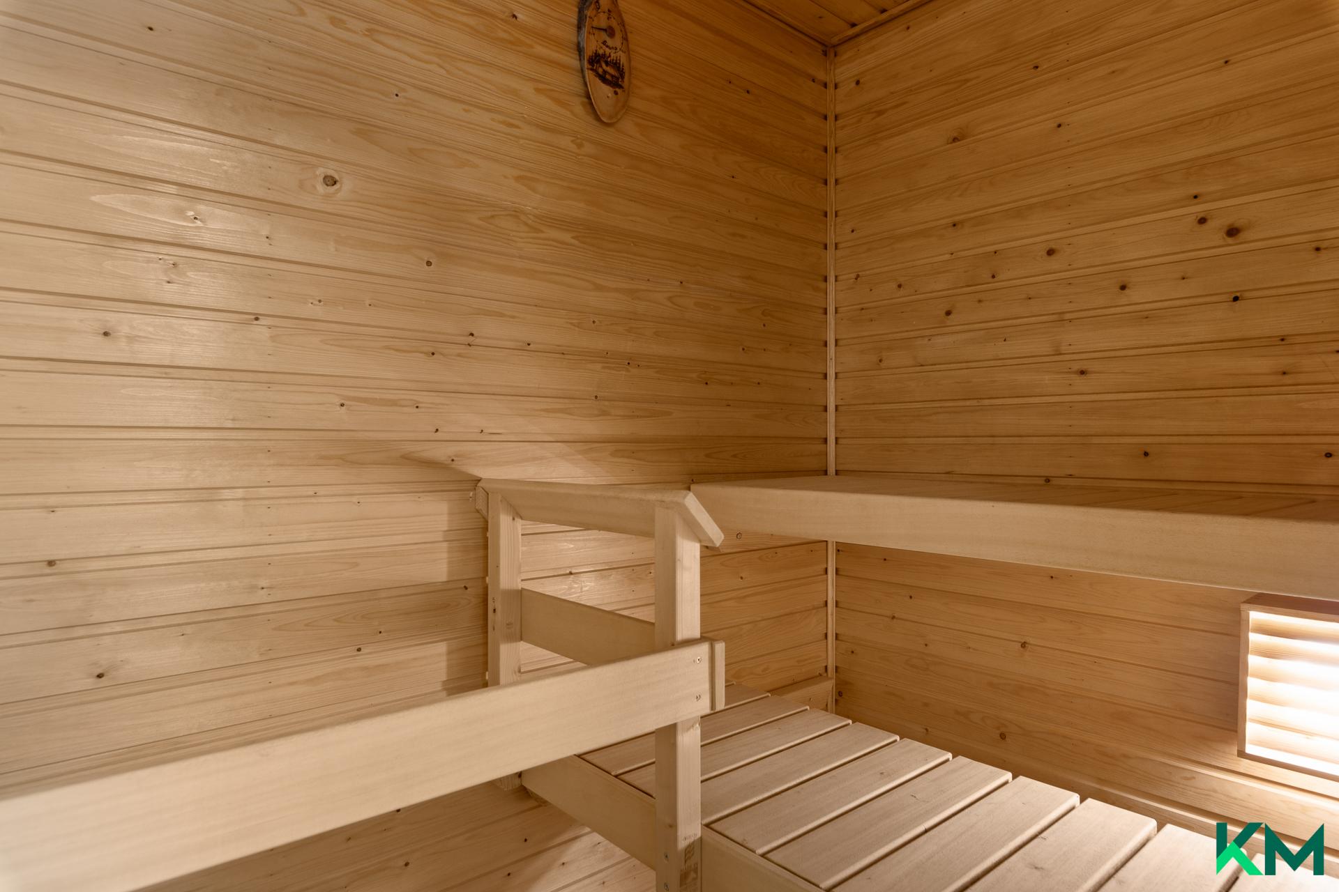 Hitsaajankatu 13, Herttoniemenranta, Helsinki