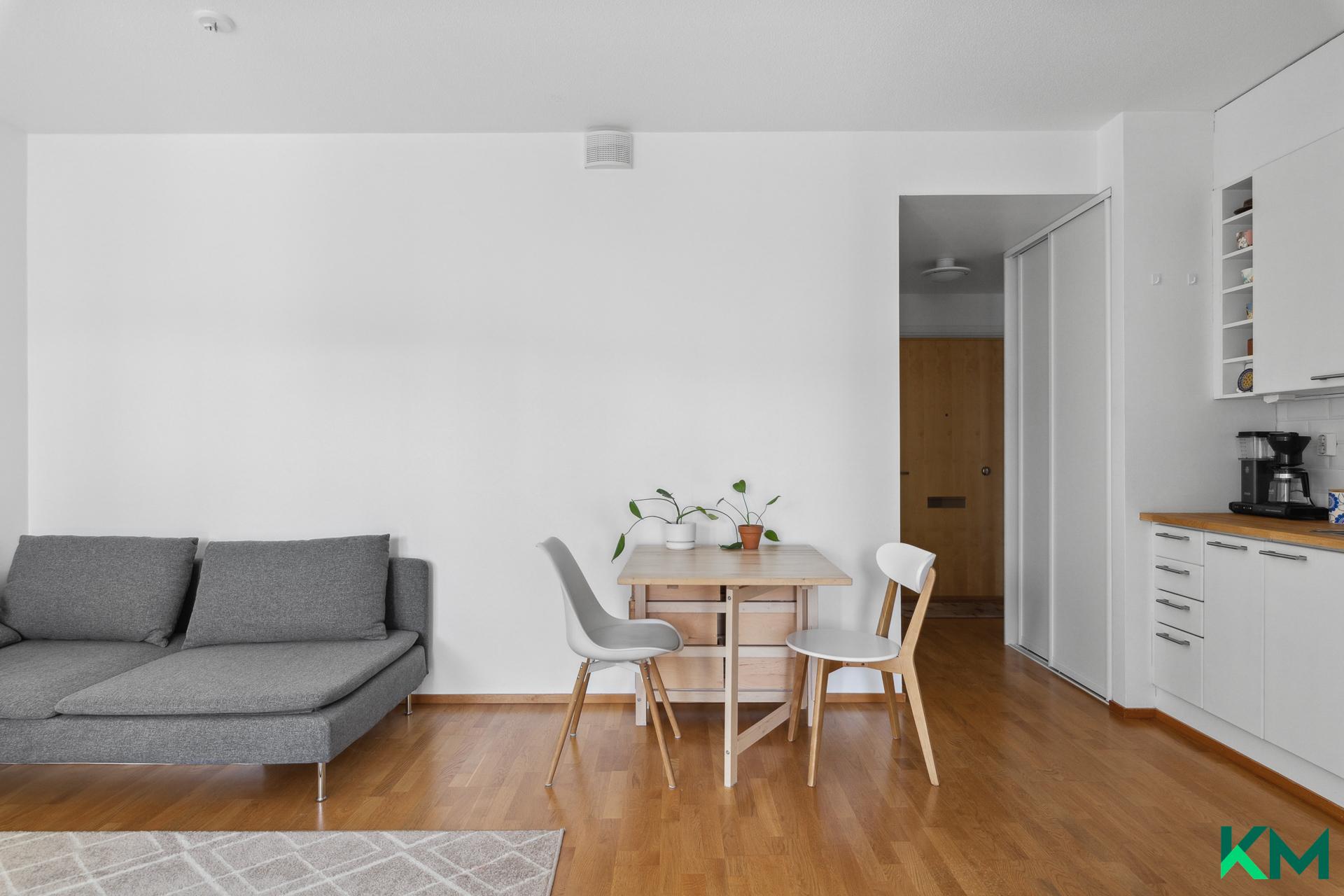 Hitsaajankatu 13, Herttoniemenranta, Helsinki