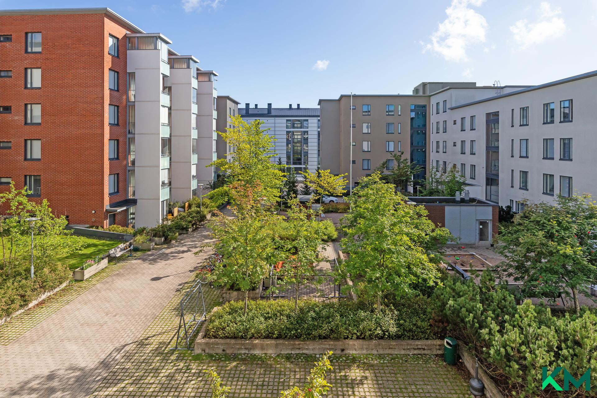 Hitsaajankatu 13, Herttoniemenranta, Helsinki