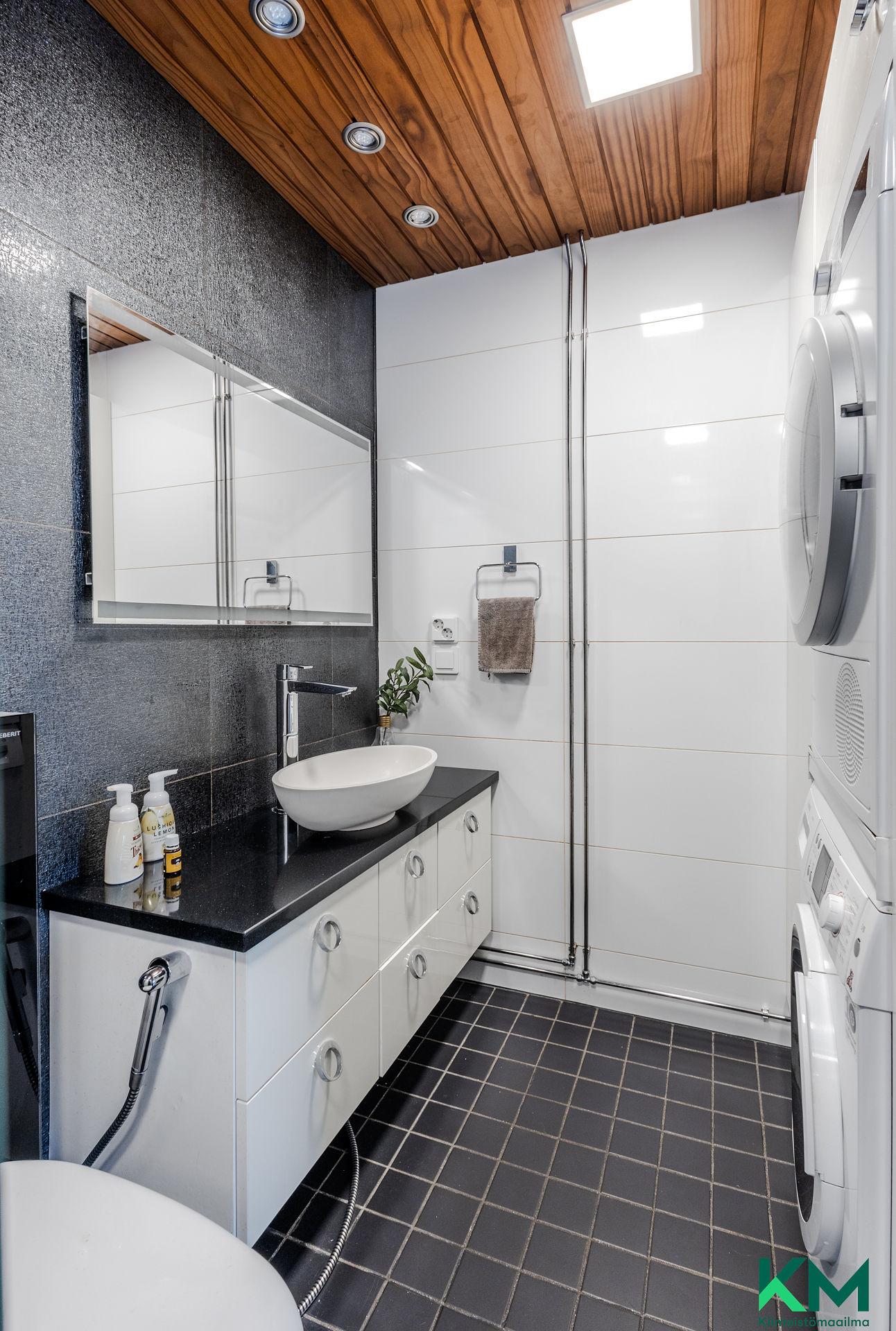 Kirkkokatu 23, Keskusta, Lahti