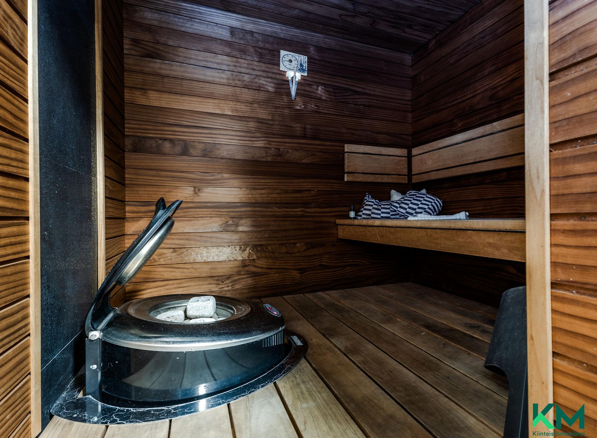 Kirkkokatu 23, Keskusta, Lahti