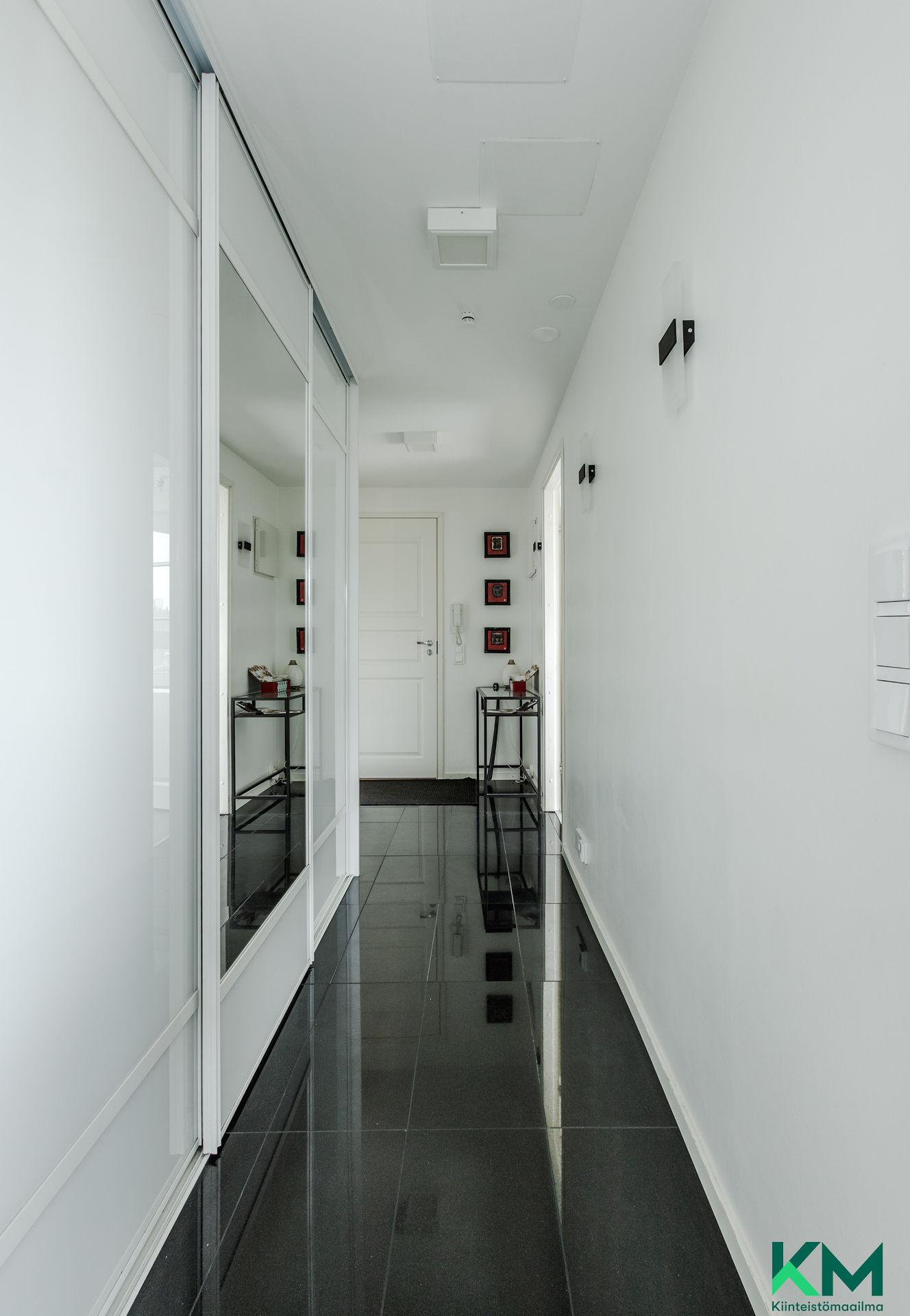 Kirkkokatu 23, Keskusta, Lahti