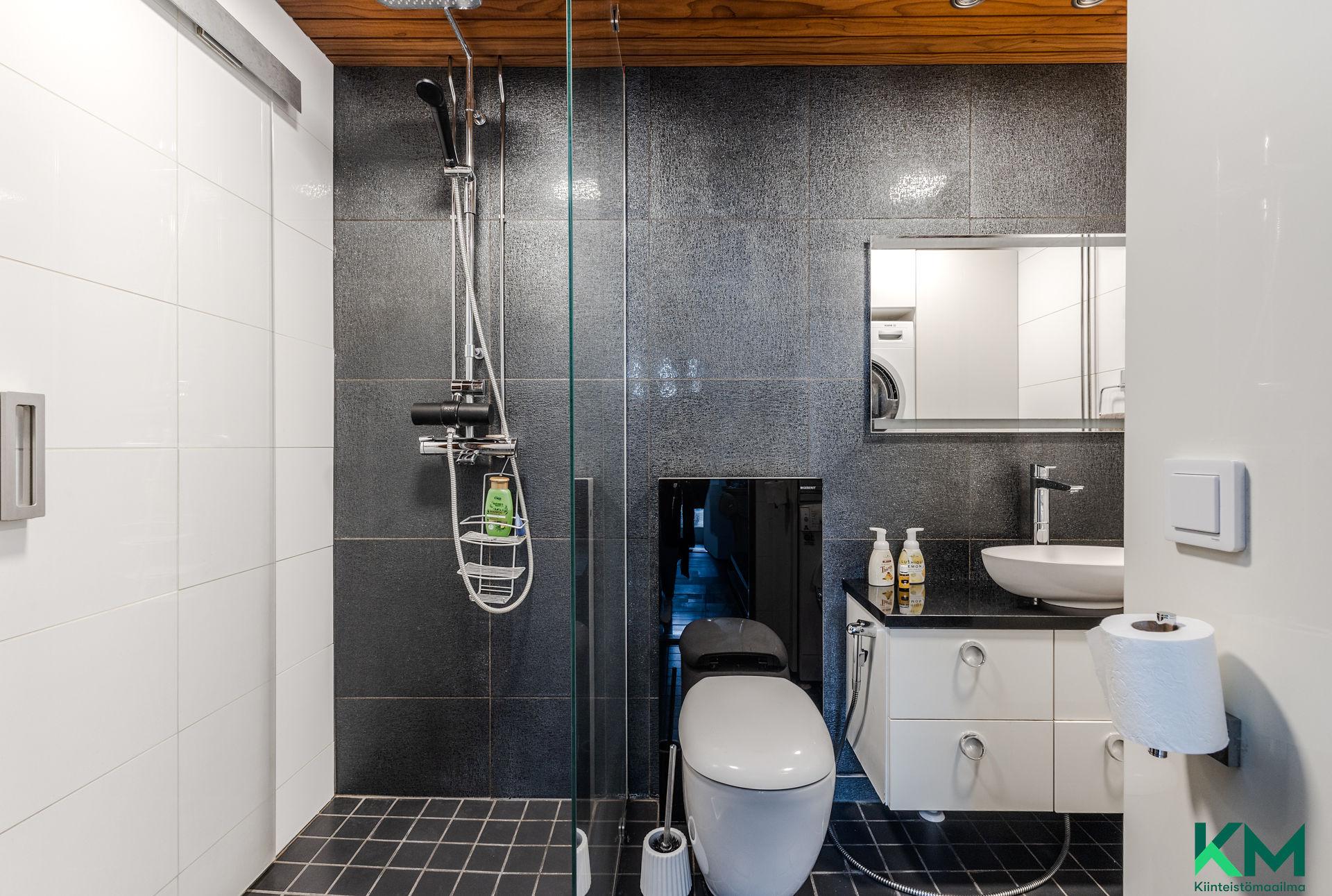 Kirkkokatu 23, Keskusta, Lahti