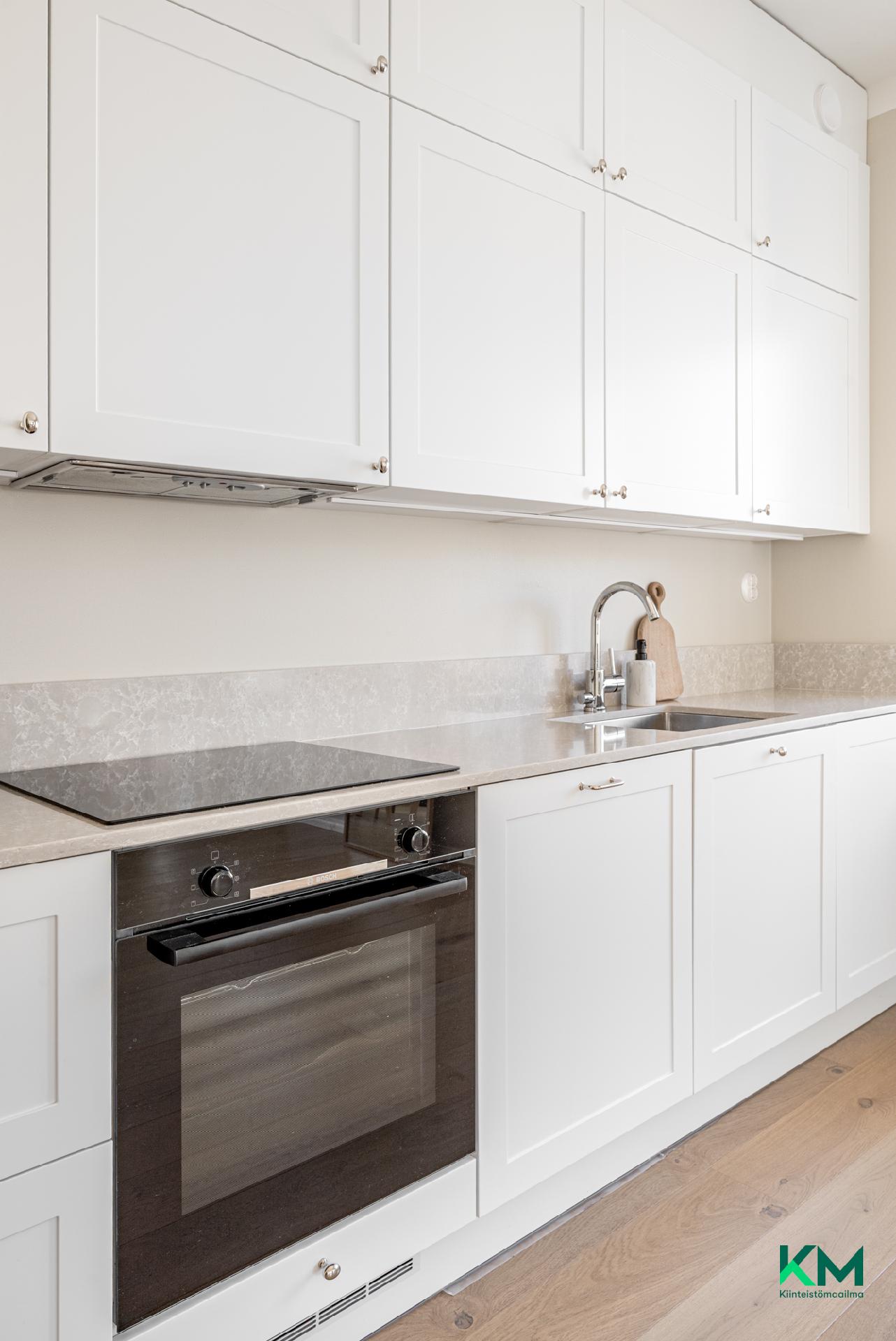 Neitsytpolku 2b, Ullanlinna, Helsinki