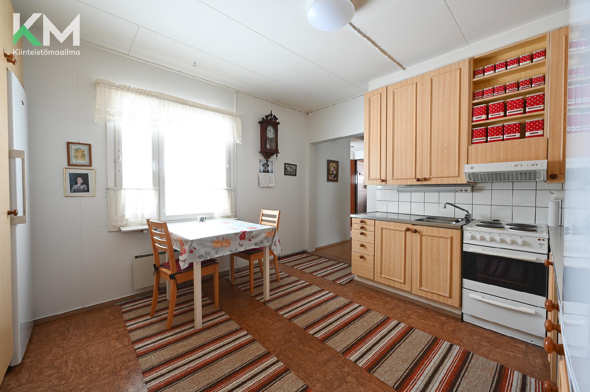 Vihtakuja 18, Kivi, Kurikka