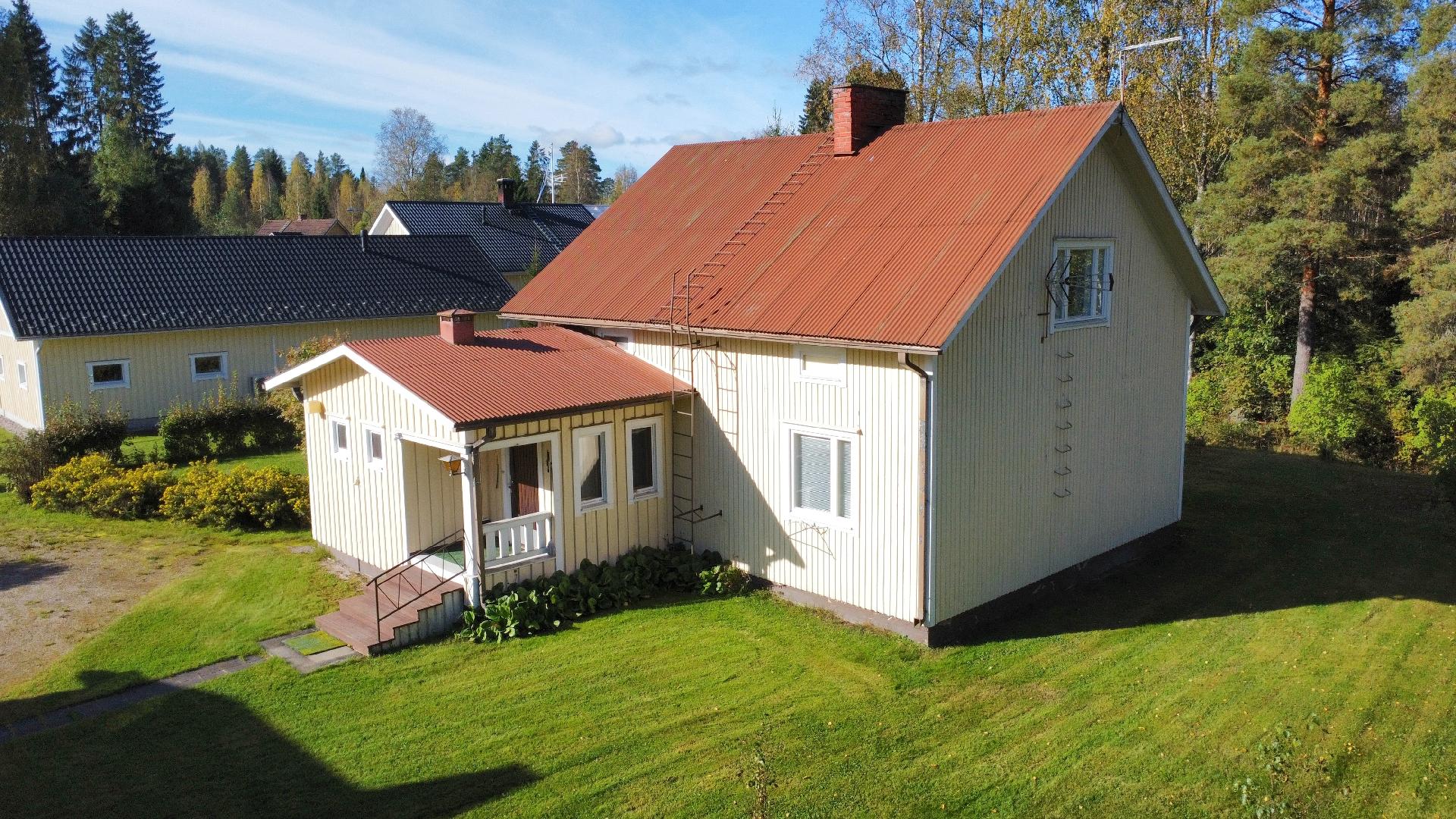 Vihtakuja 18, Kivi, Kurikka