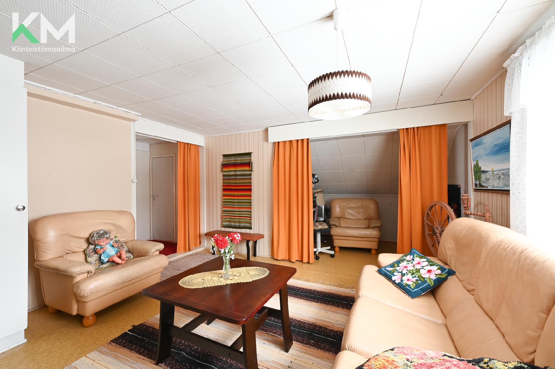 Vihtakuja 18, Kivi, Kurikka