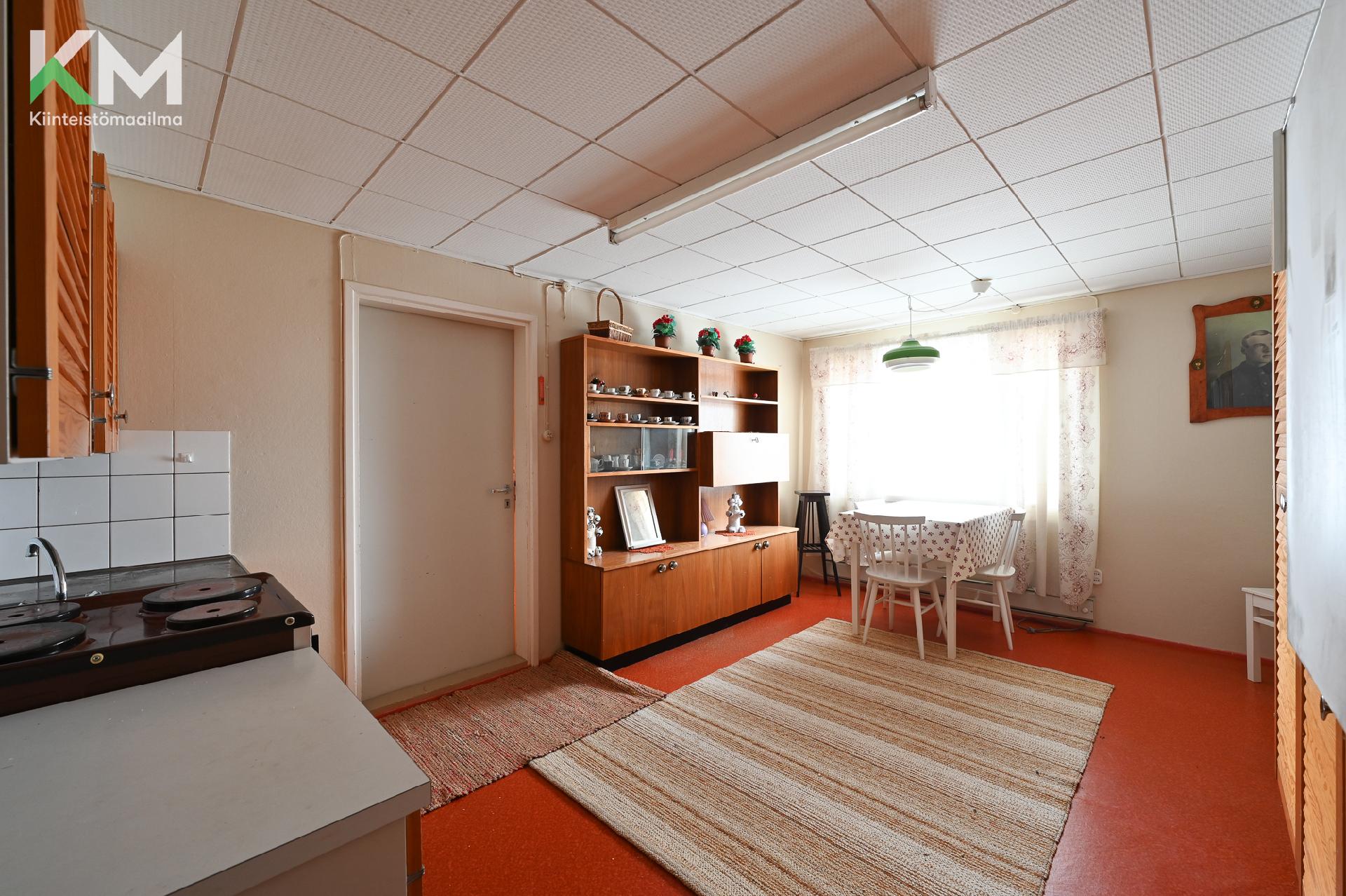 Vihtakuja 18, Kivi, Kurikka