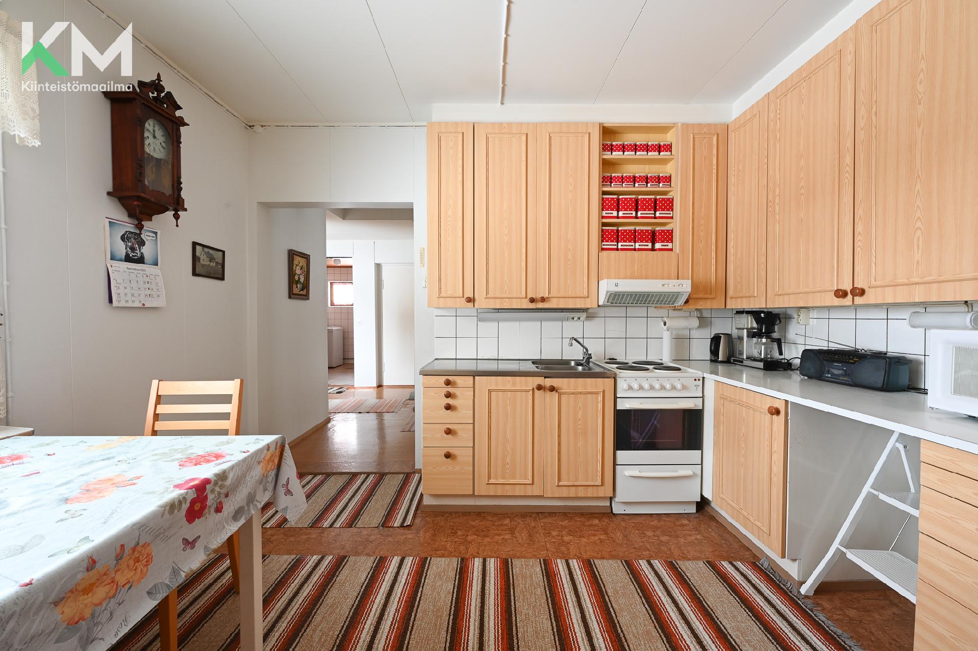 Vihtakuja 18, Kivi, Kurikka