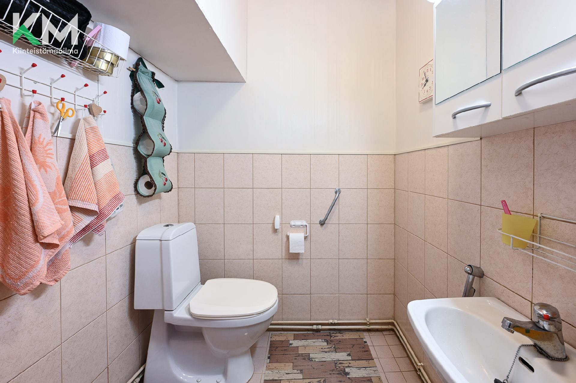 Vihtakuja 18, Kivi, Kurikka