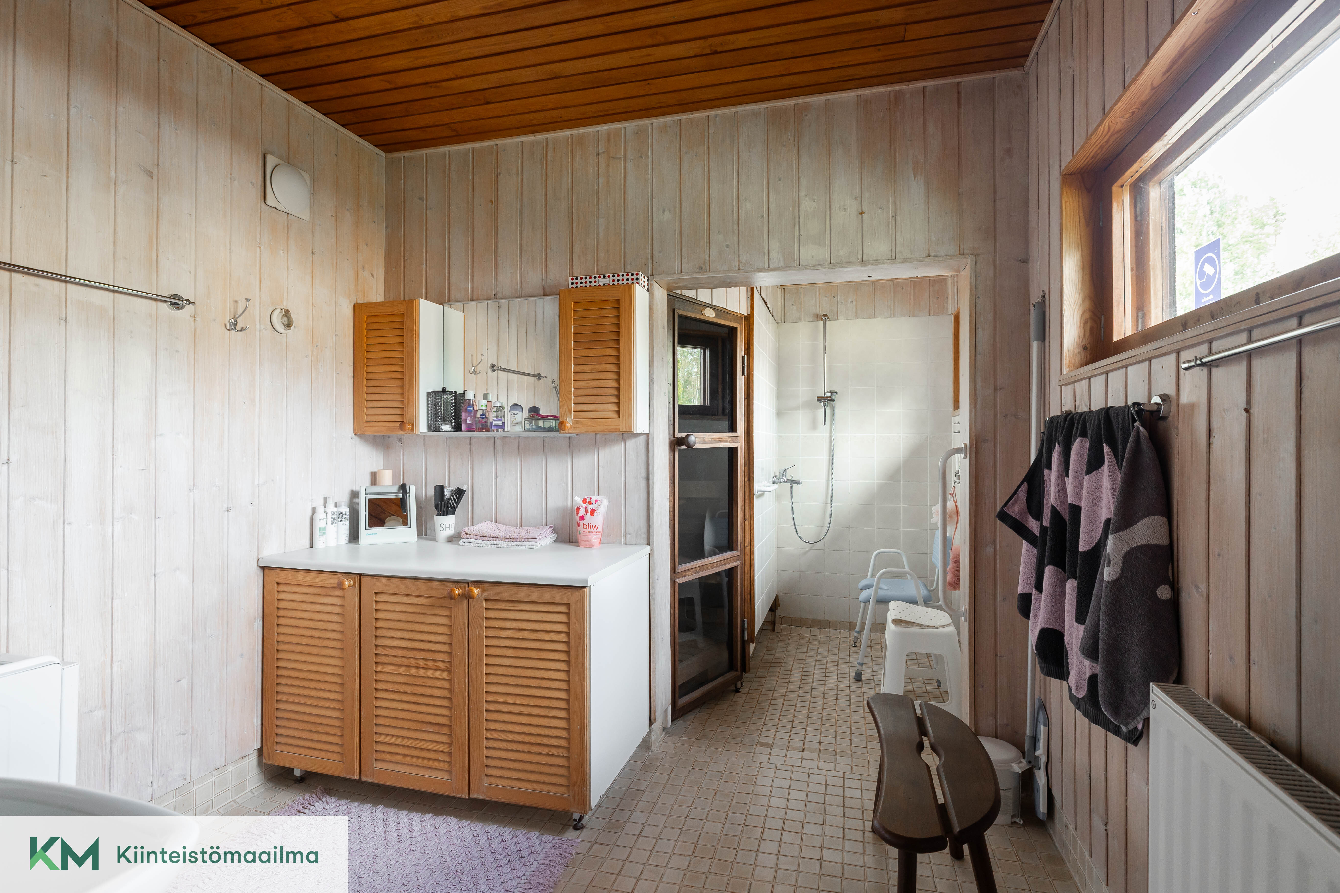 Tyrätaari 13, Juurikorpi, Kotka