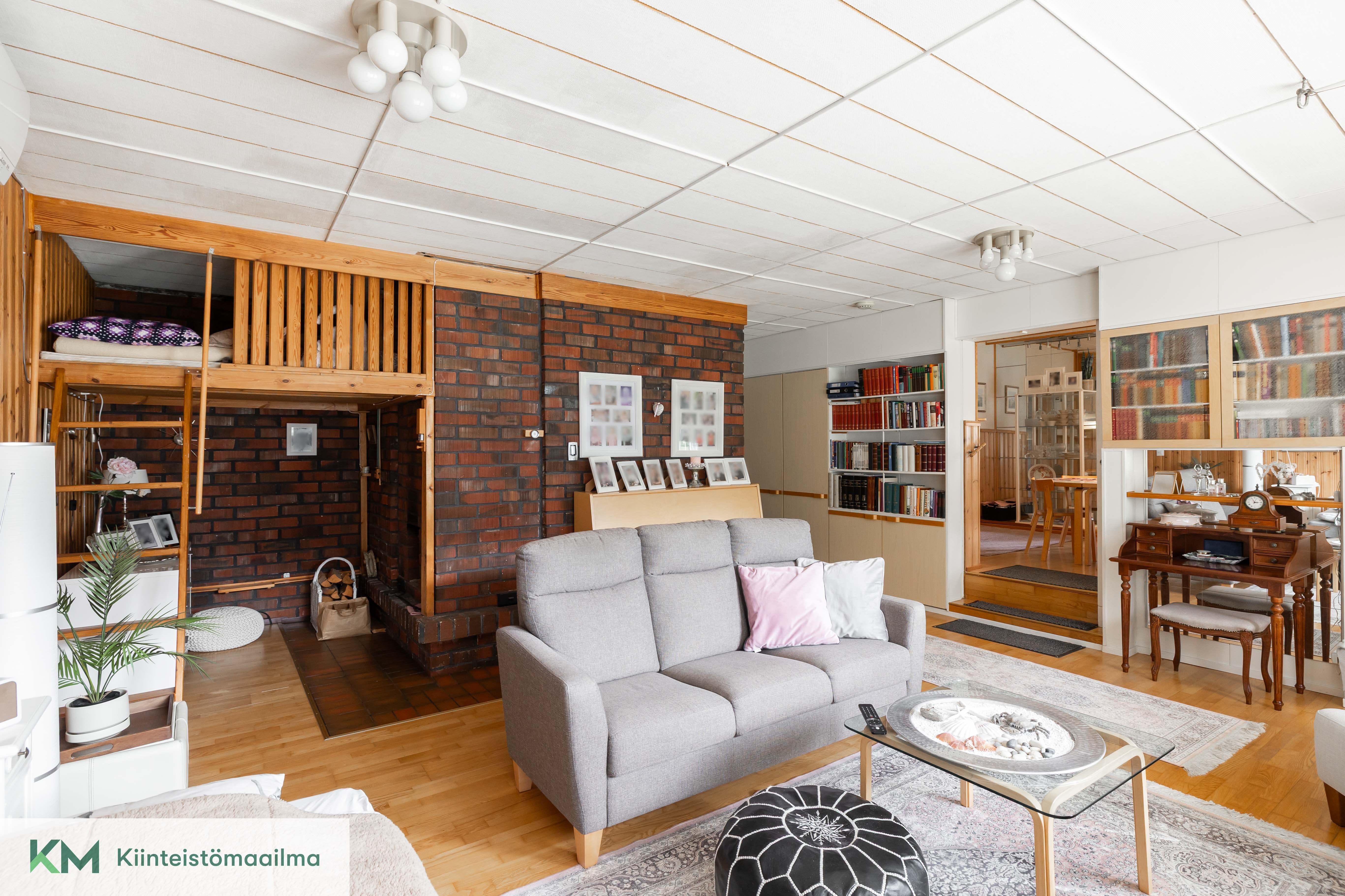 Tyrätaari 13, Juurikorpi, Kotka