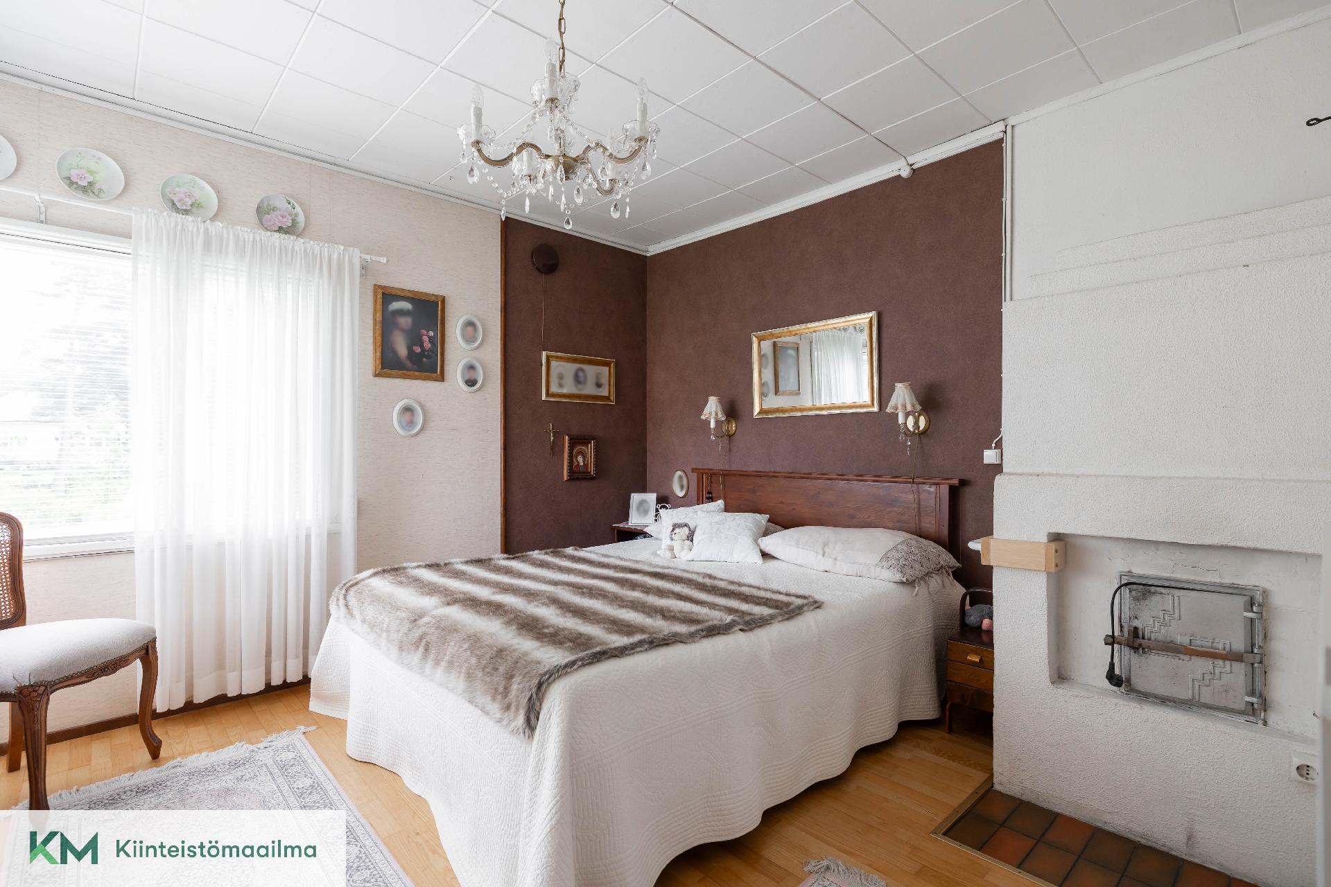 Tyrätaari 13, Juurikorpi, Kotka