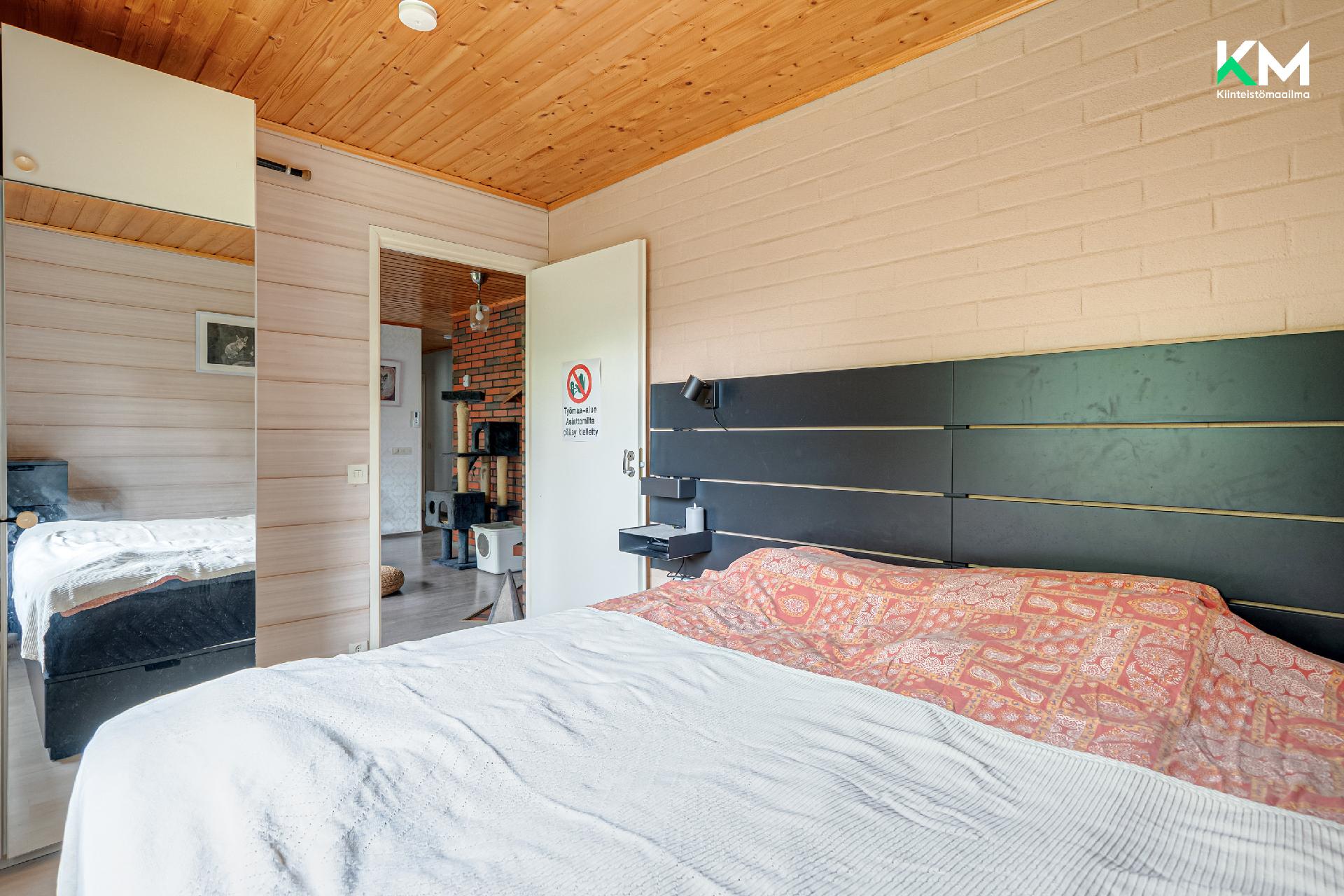 Poikojantie 12, Lieto As, Lieto