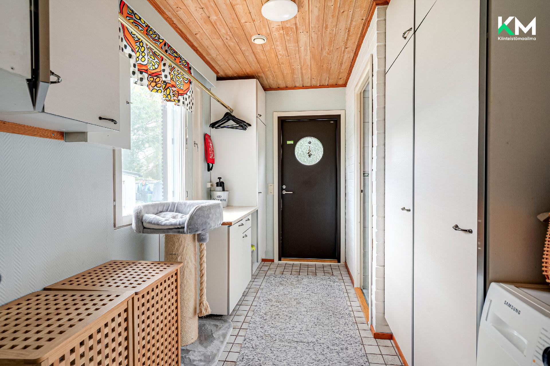 Poikojantie 12, Lieto As, Lieto