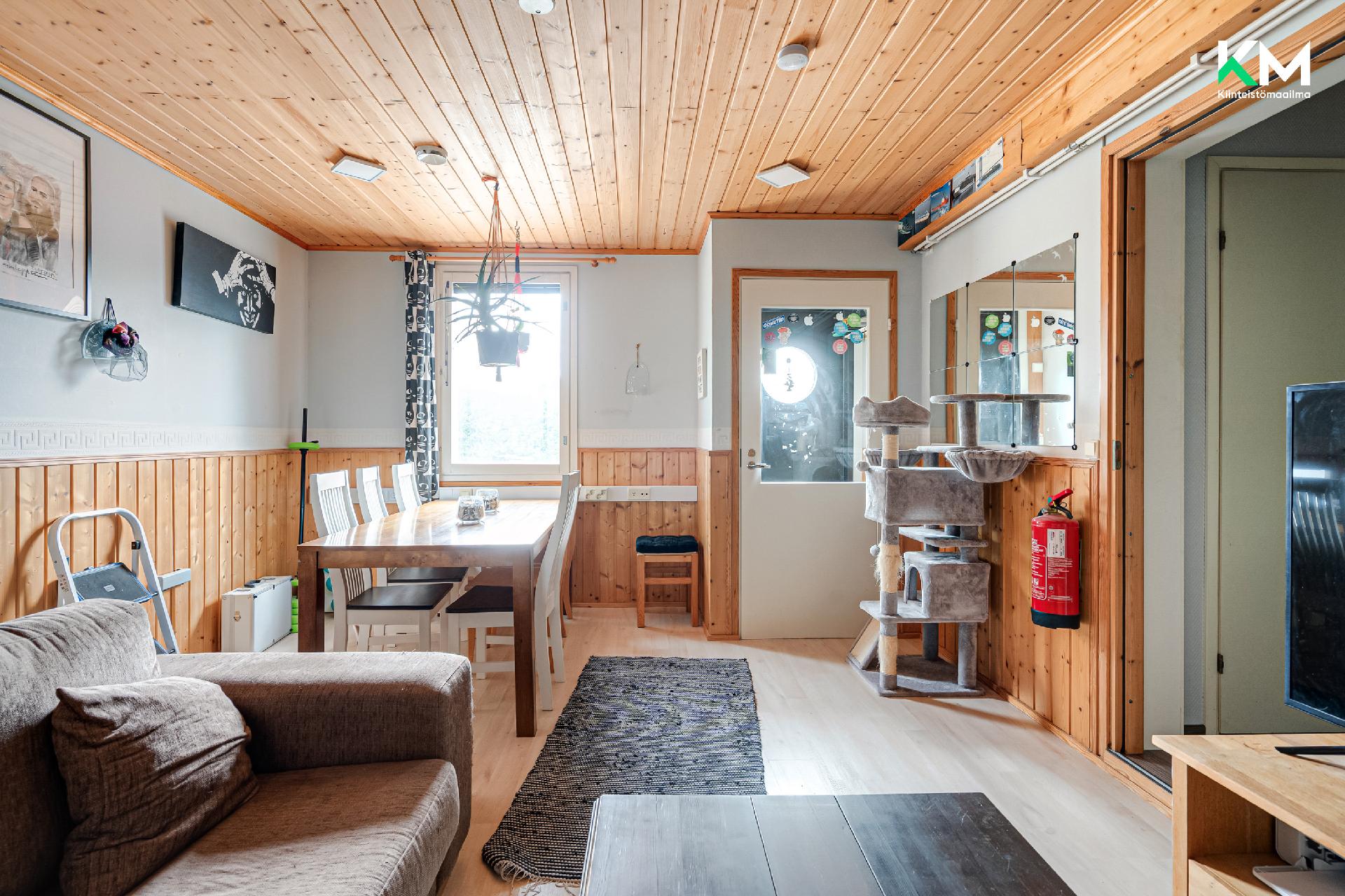 Poikojantie 12, Lieto As, Lieto