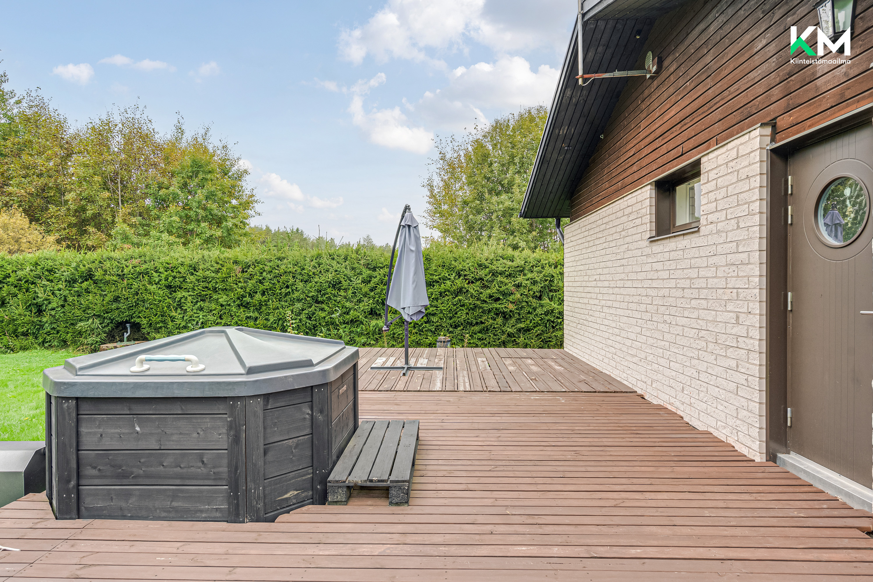 Poikojantie 12, Lieto as, Lieto