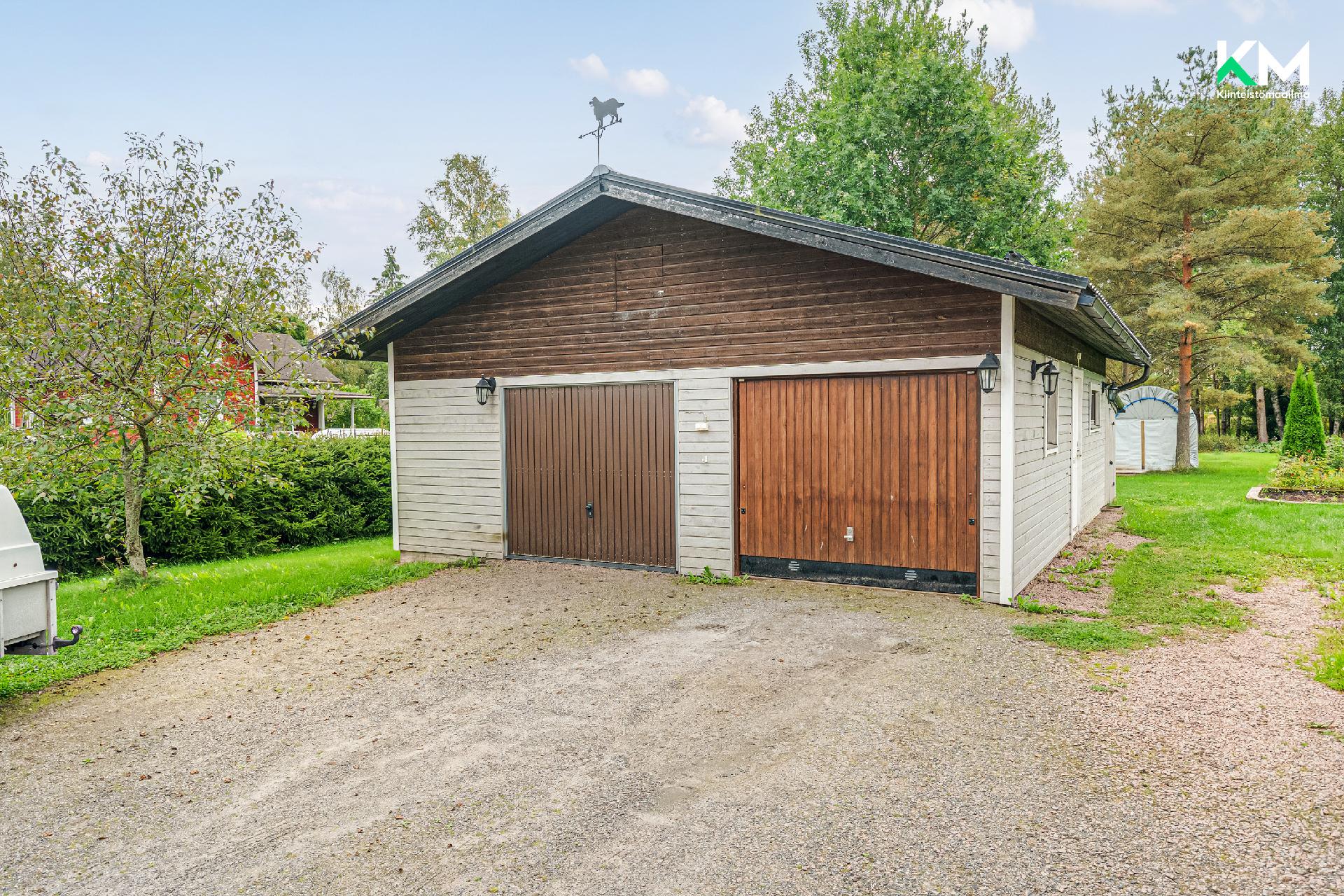 Poikojantie 12, Lieto As, Lieto