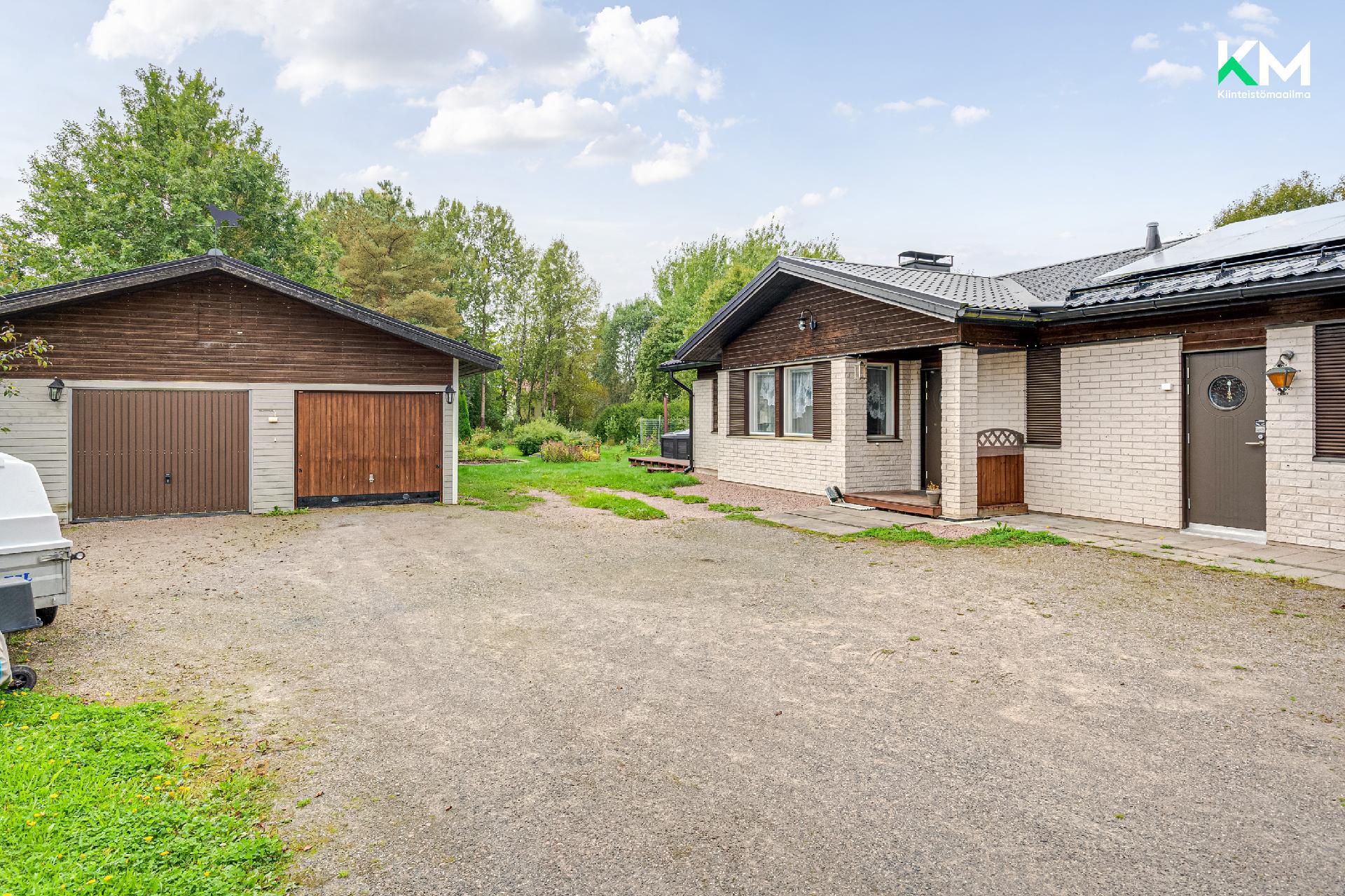 Poikojantie 12, Lieto As, Lieto