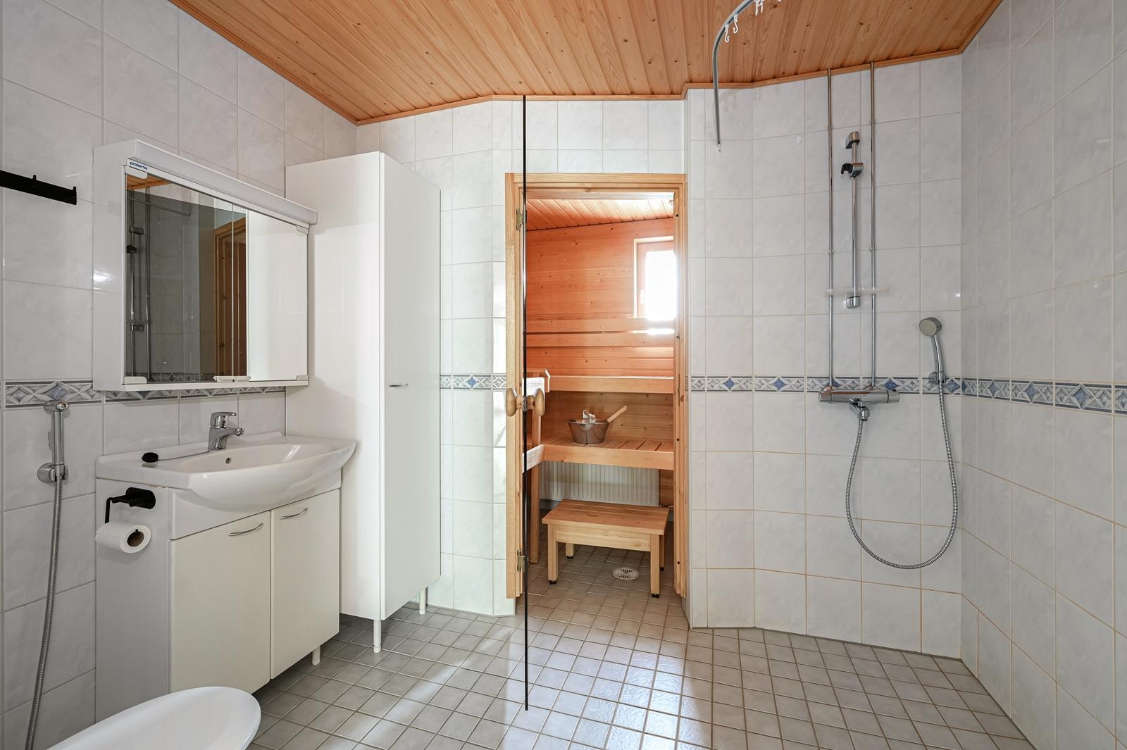 Kartanontie 22, Keskusta, Järvenpää