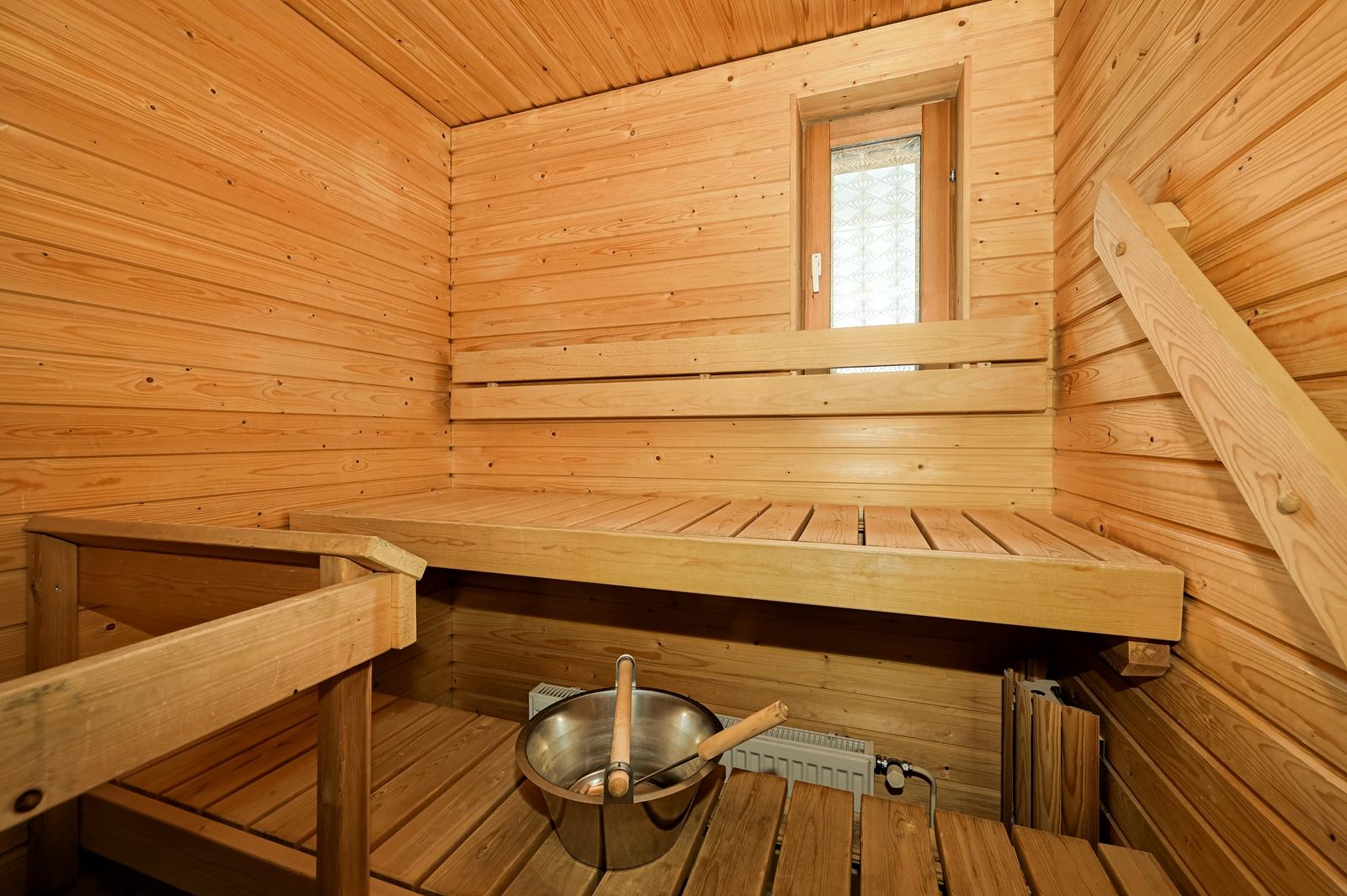 Kartanontie 22, Keskusta, Järvenpää