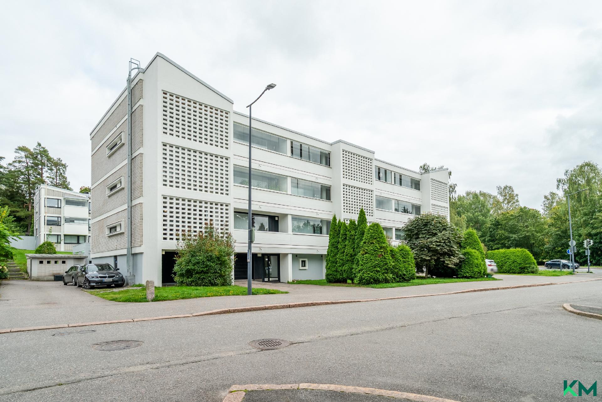 julkisivu
