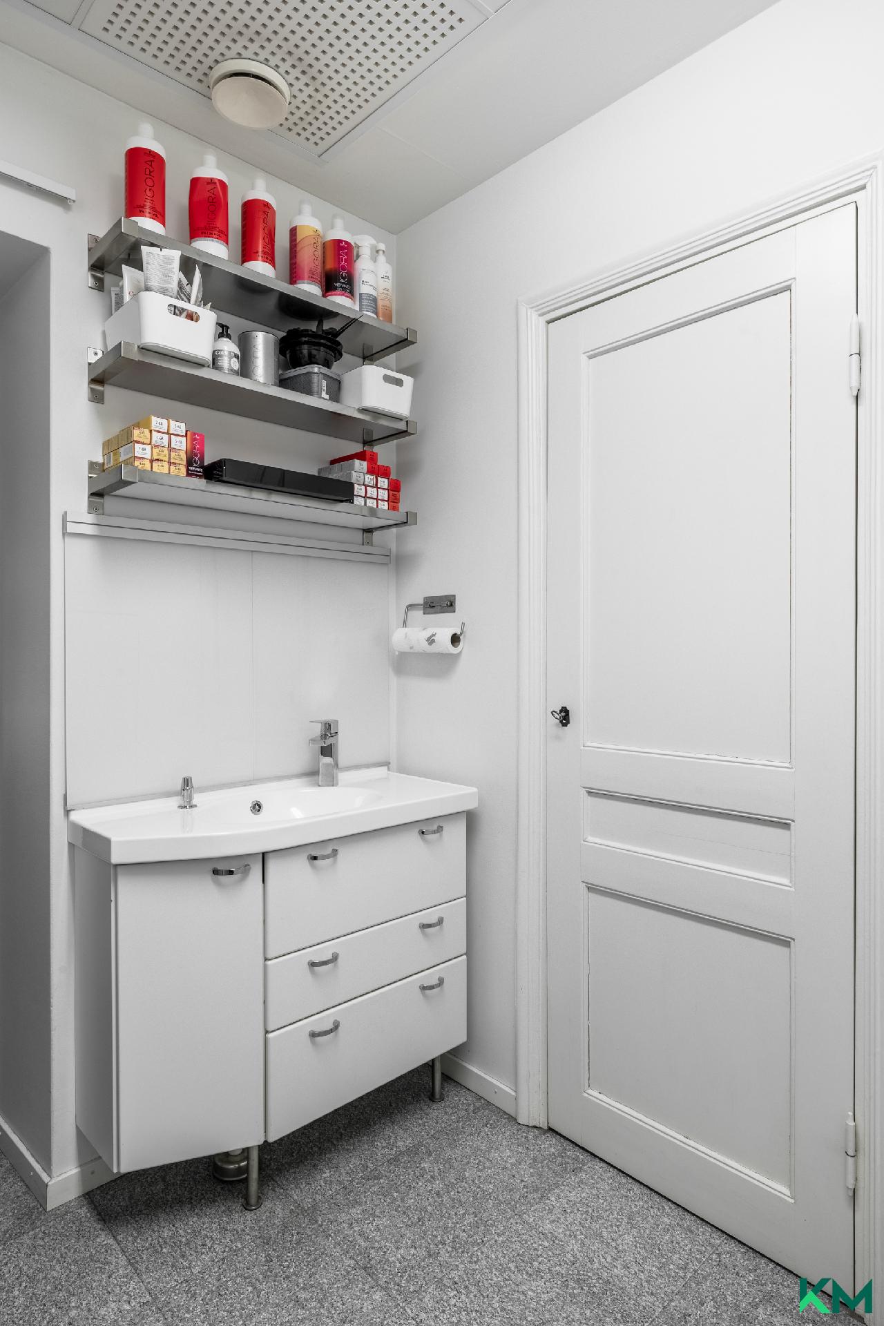 Abrahaminkatu 13, Kamppi, Helsinki