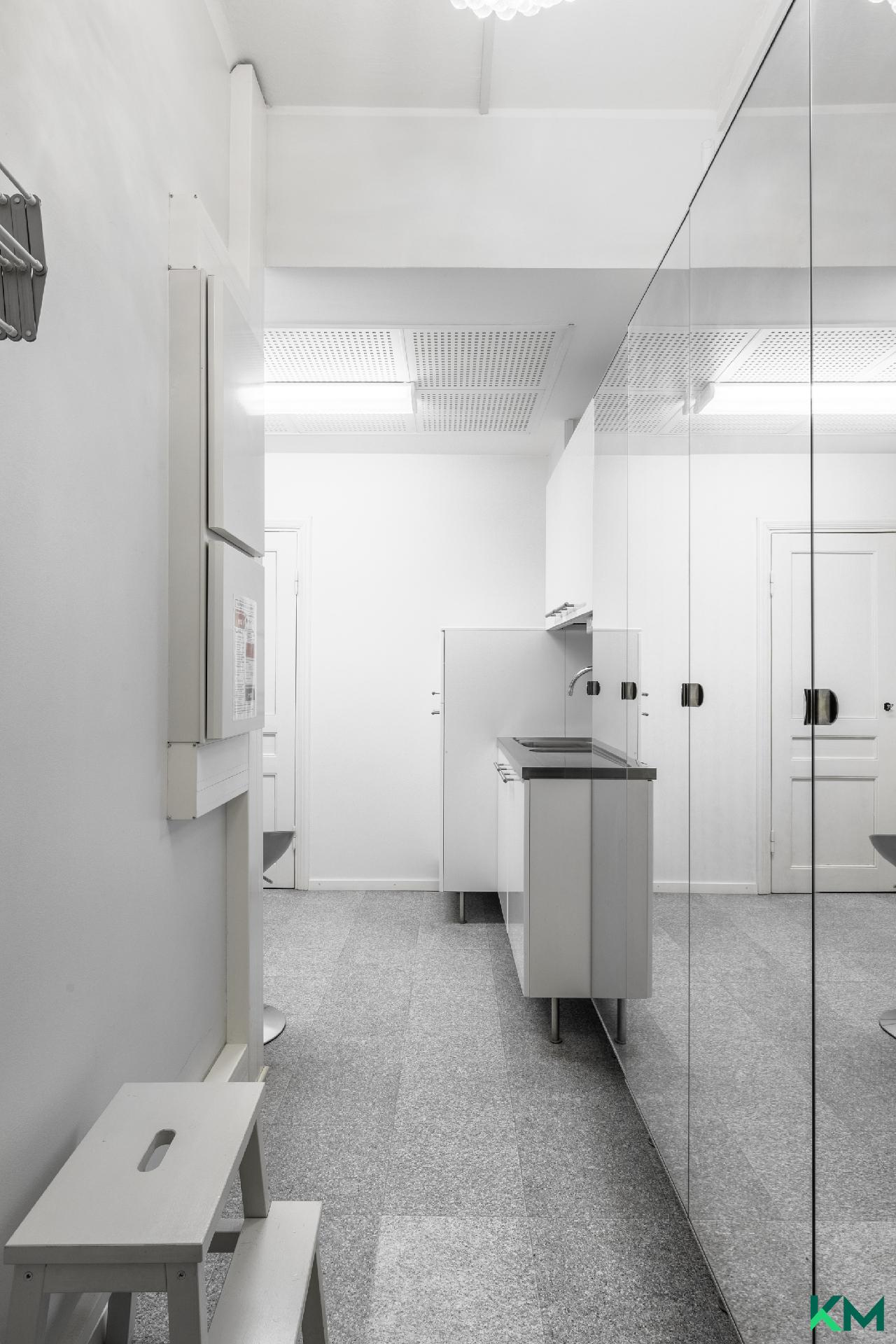 Abrahaminkatu 13, Kamppi, Helsinki