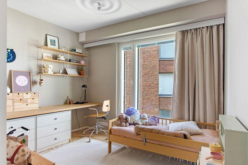 Temperankatu 4, Kuninkaantammi, Helsinki