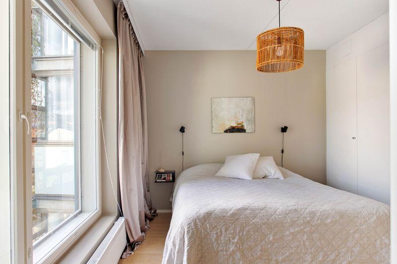 Temperankatu 4, Kuninkaantammi, Helsinki