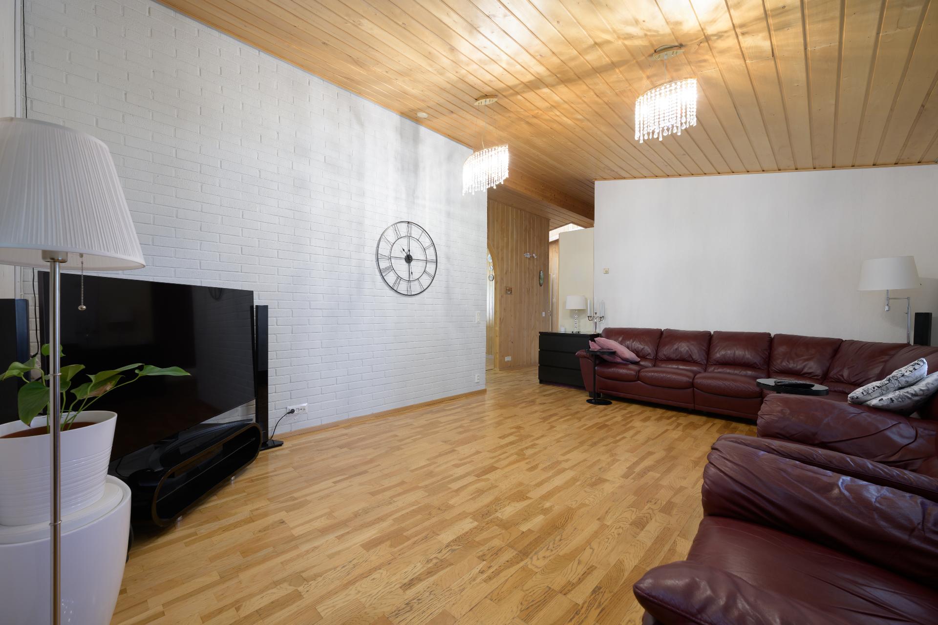 Heinäsuontie 29, Perttula, Nurmijärvi