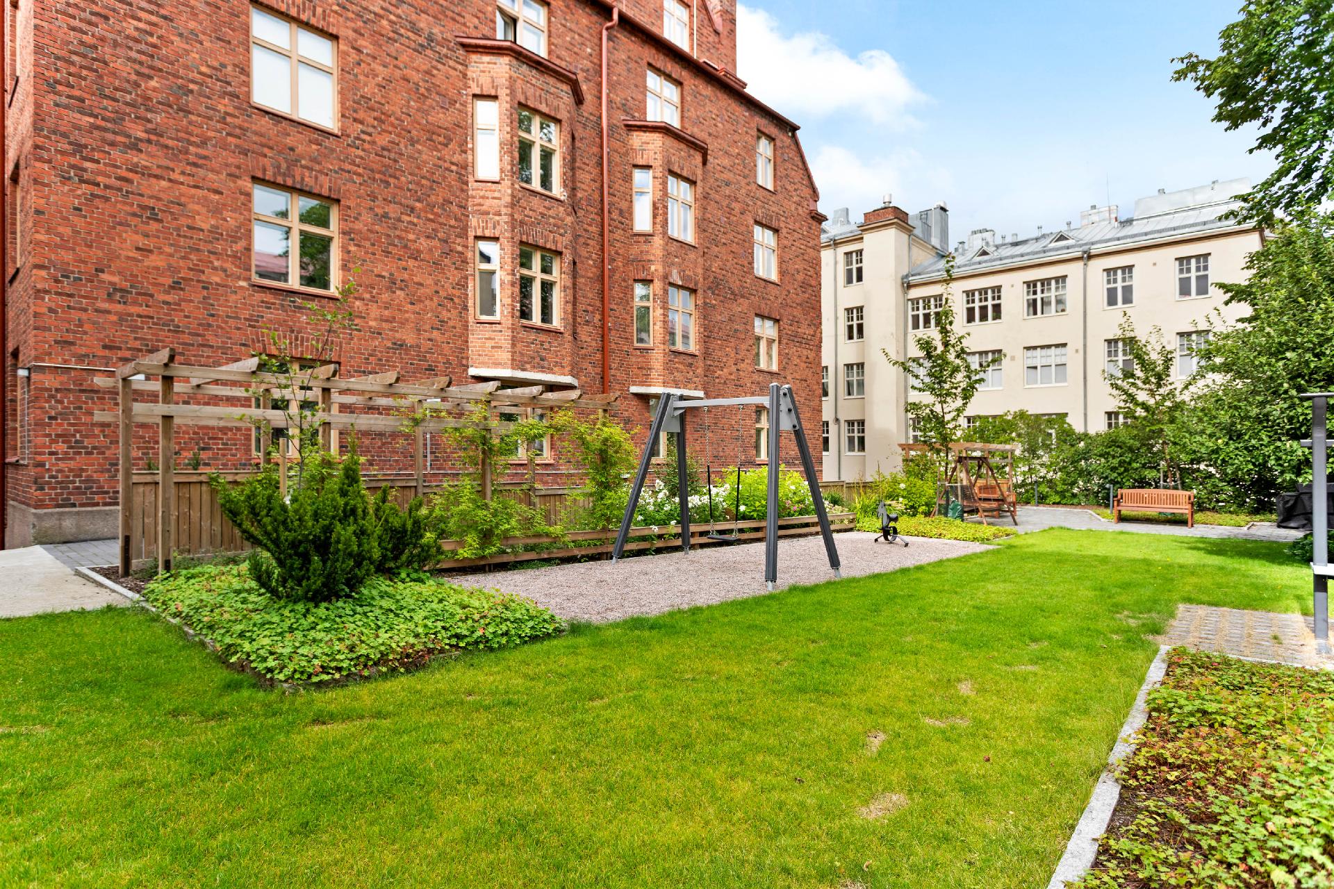 Topeliuksenkatu 11, Etu-Töölö, Helsinki