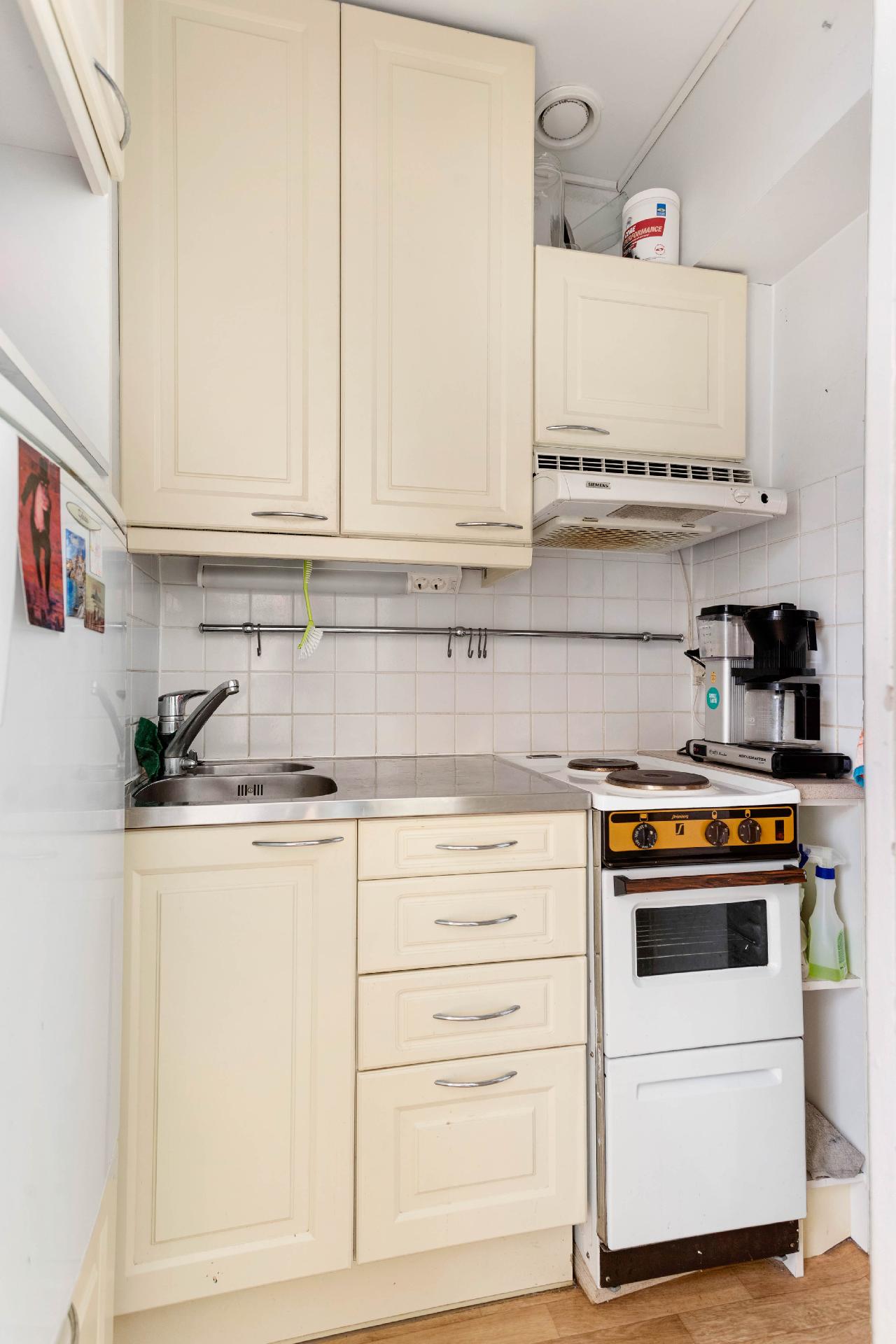 Topeliuksenkatu 11, Etu-Töölö, Helsinki