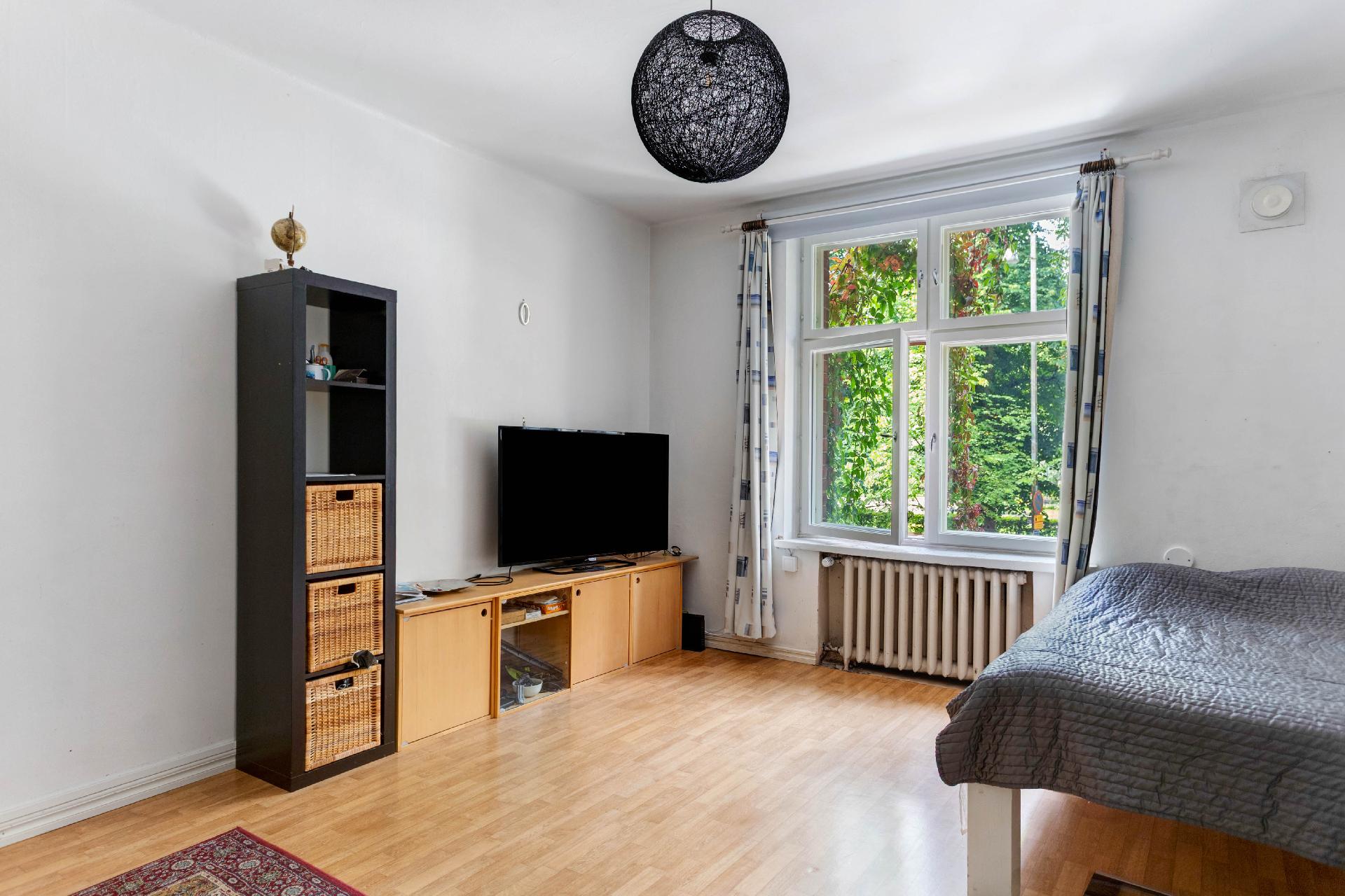 Topeliuksenkatu 11, Etu-Töölö, Helsinki