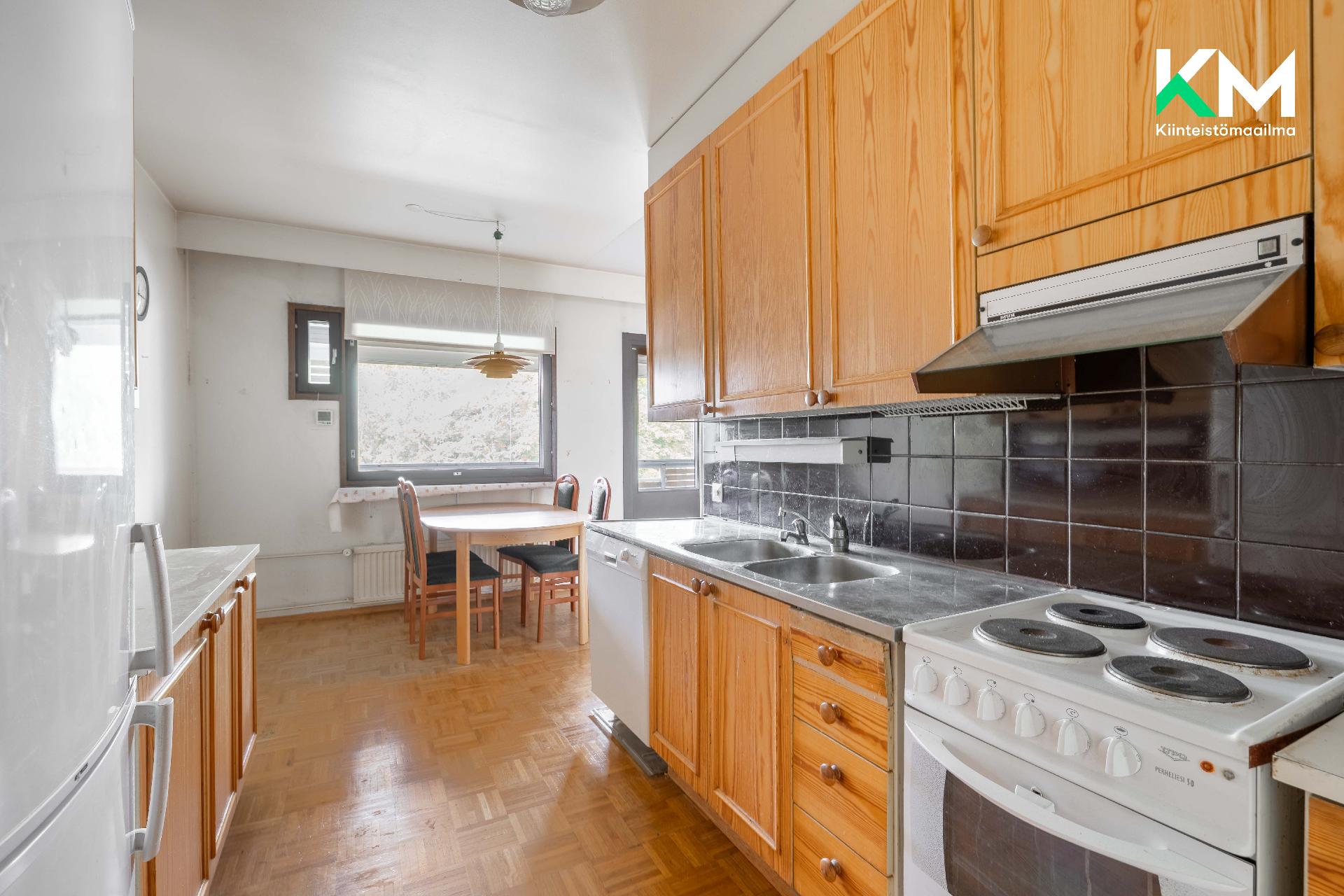 Vanha Kaarelantie 7, Kaivoksela, Vantaa