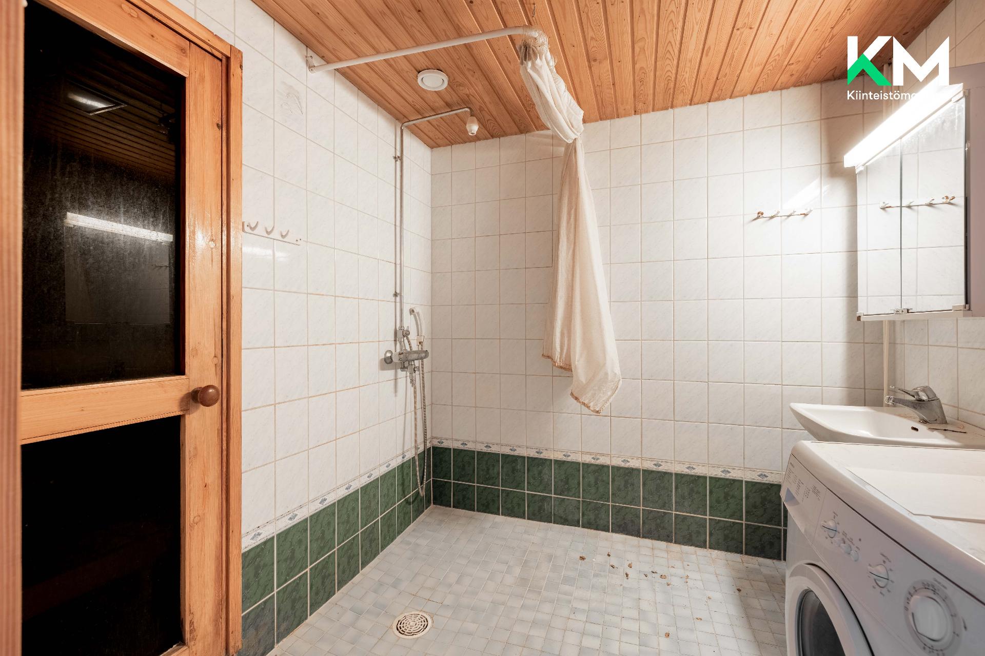 Vanha Kaarelantie 7, Kaivoksela, Vantaa