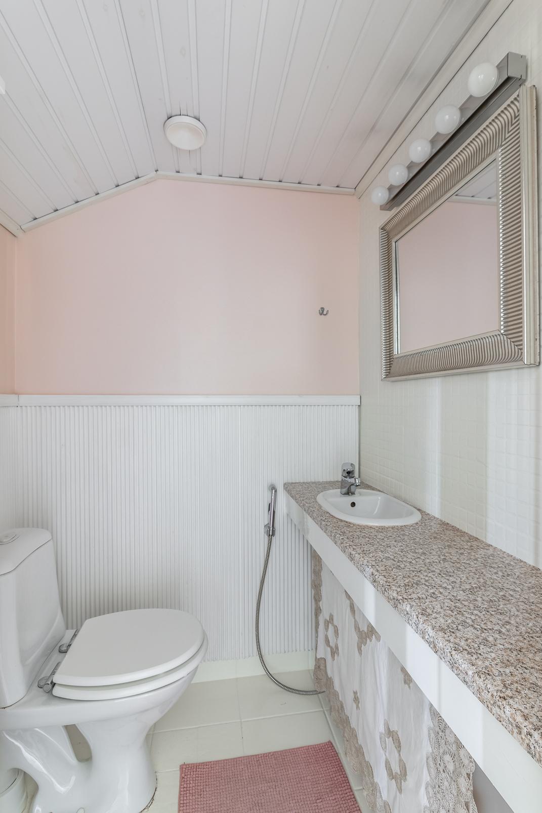 Mäenalus 21, Tapanila, Helsinki