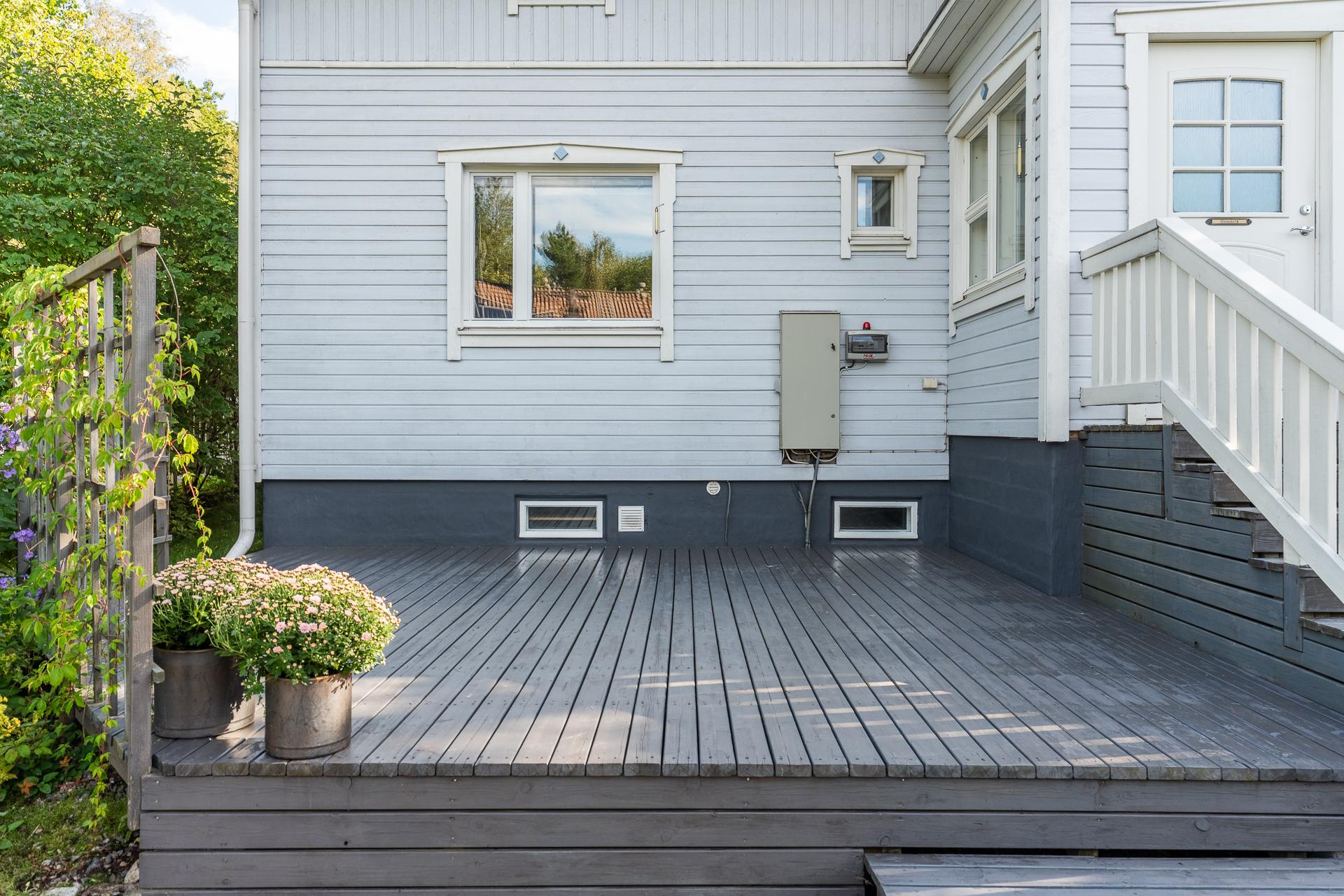 Mäenalus 21, Tapanila, Helsinki