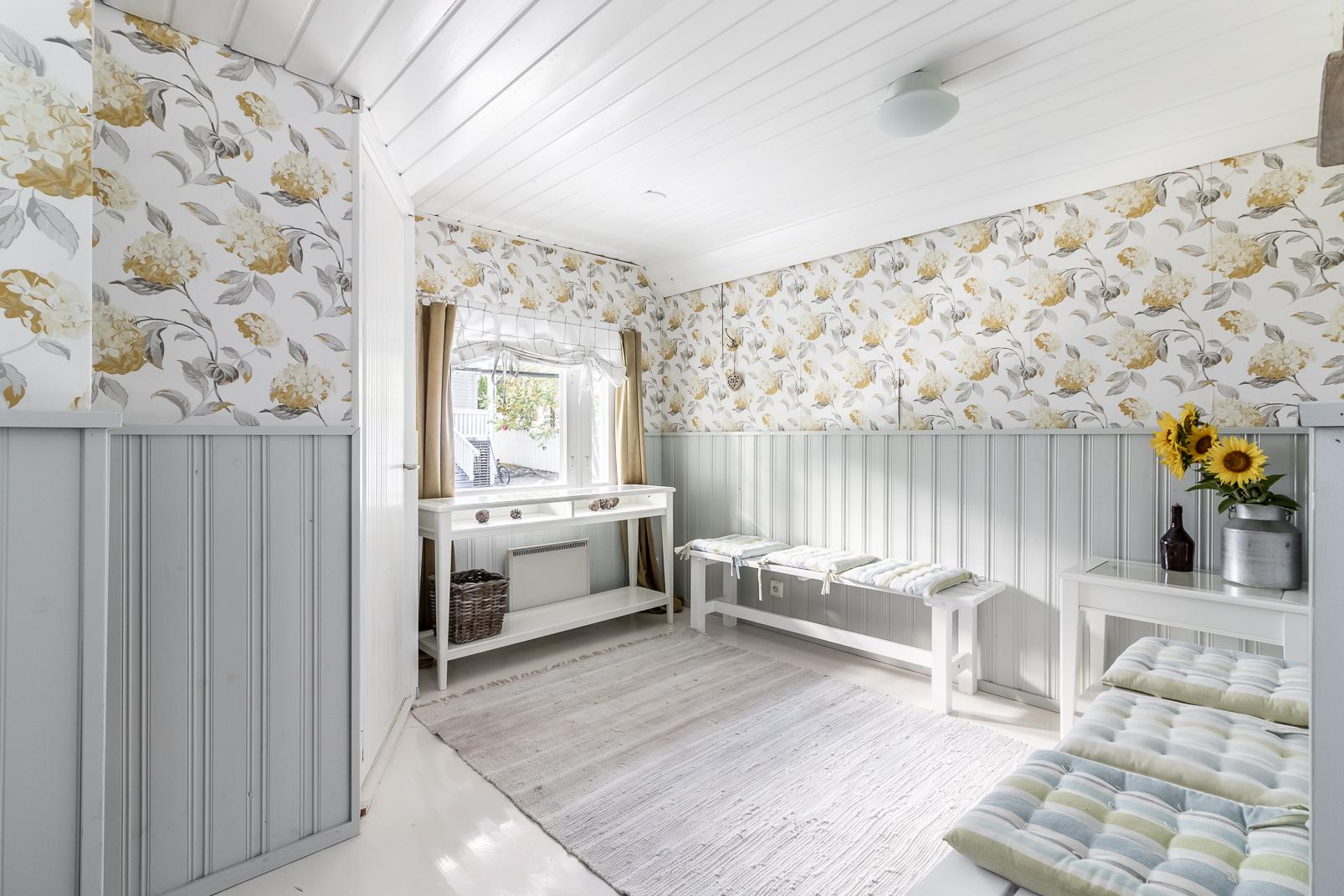 Mäenalus 21, Tapanila, Helsinki