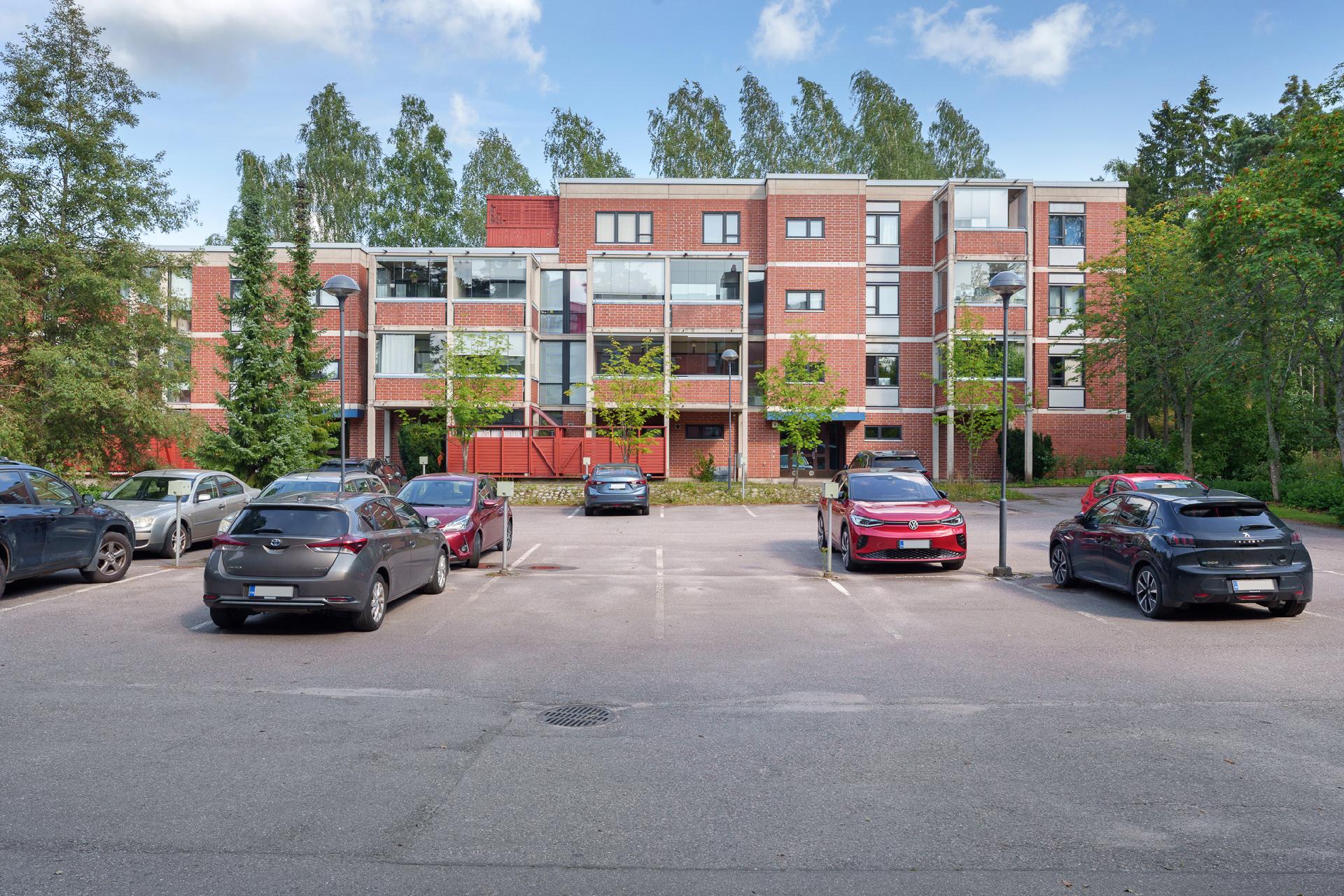 Ajurinkatu 6, Leppävaara, Espoo