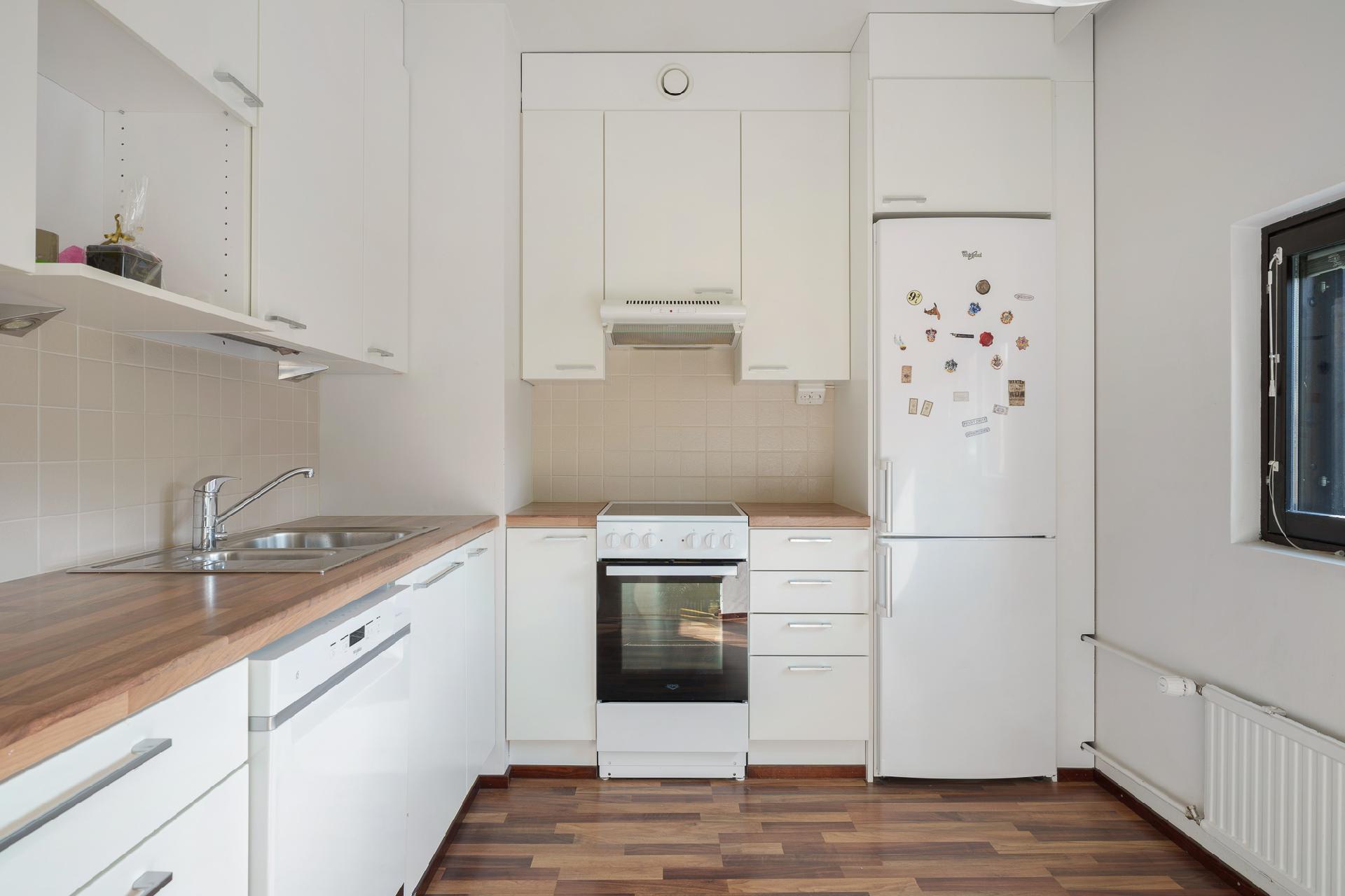 Ajurinkatu 6, Leppävaara, Espoo
