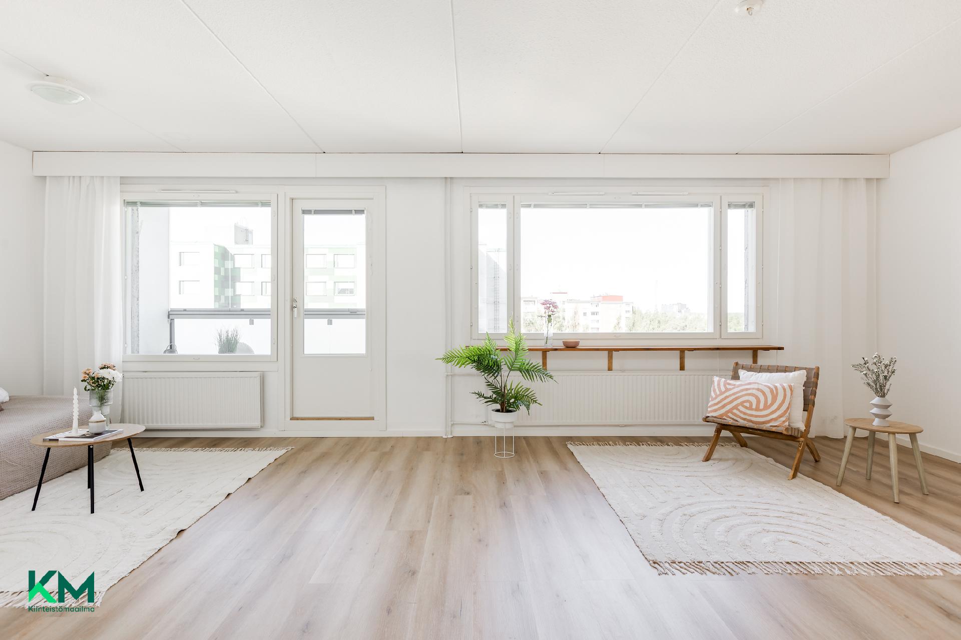 Kuivastie 12, Länsi-Tuira, Oulu