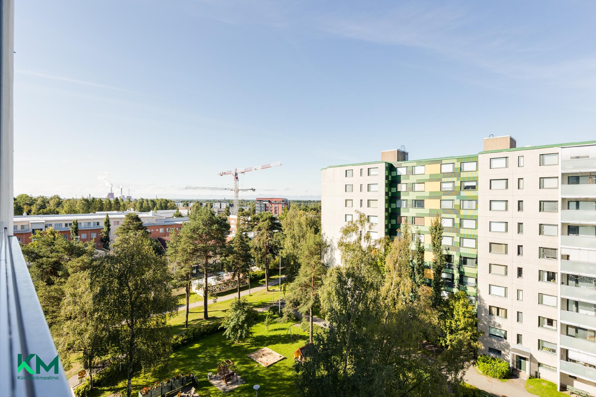 Kuivastie 12, Länsi-Tuira, Oulu