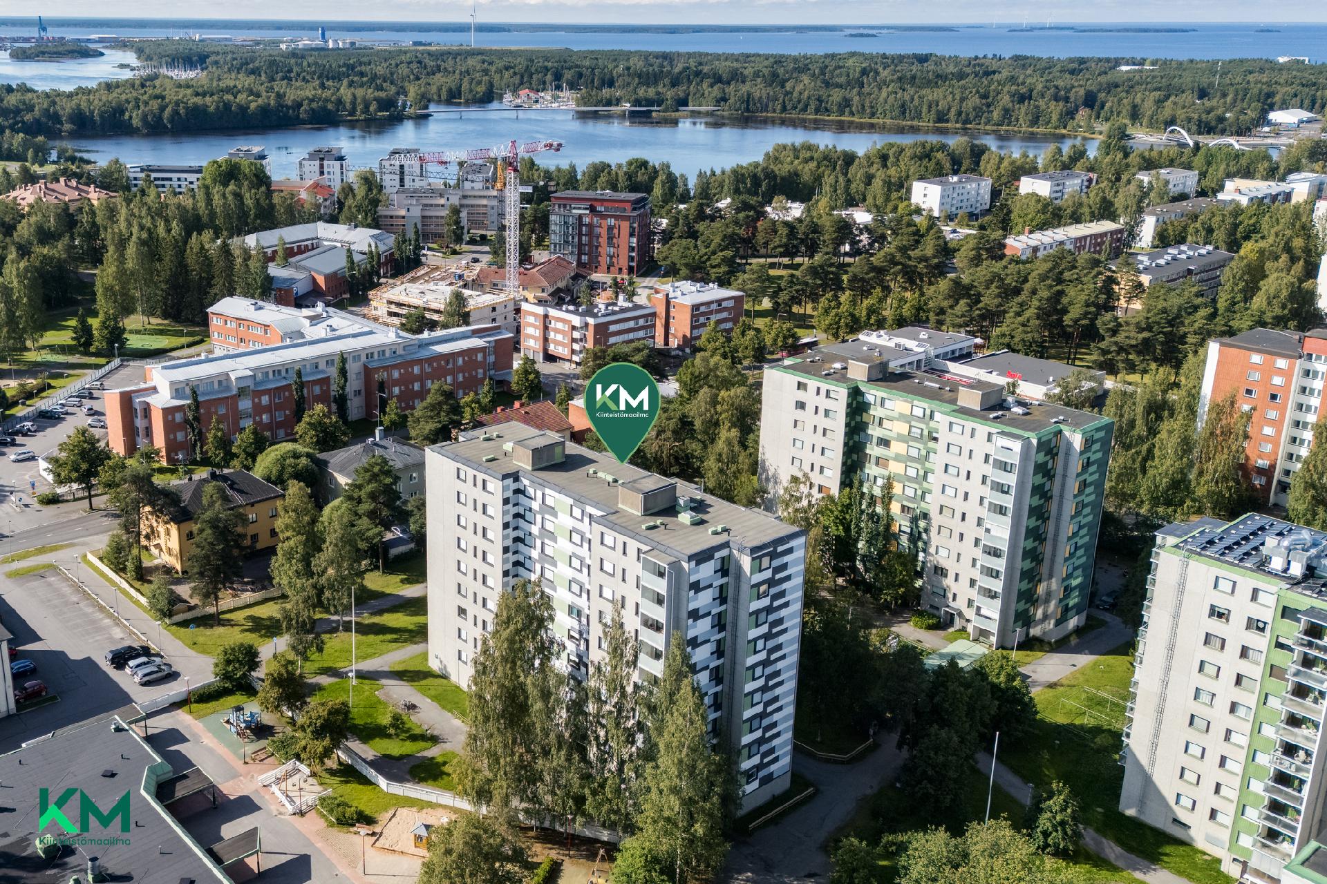 Kuivastie 12, Länsi-Tuira, Oulu