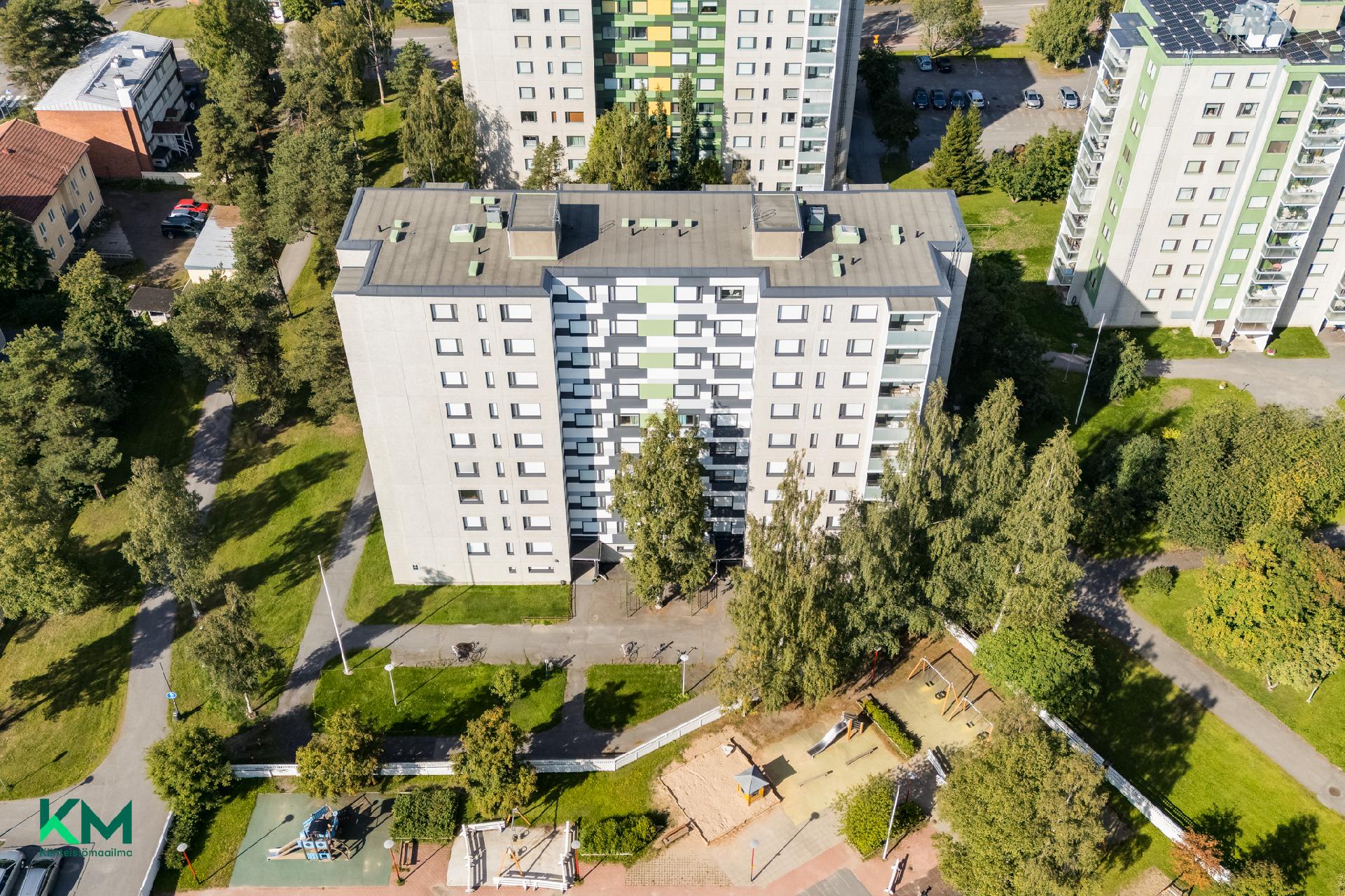 Kuivastie 12, Länsi-Tuira, Oulu